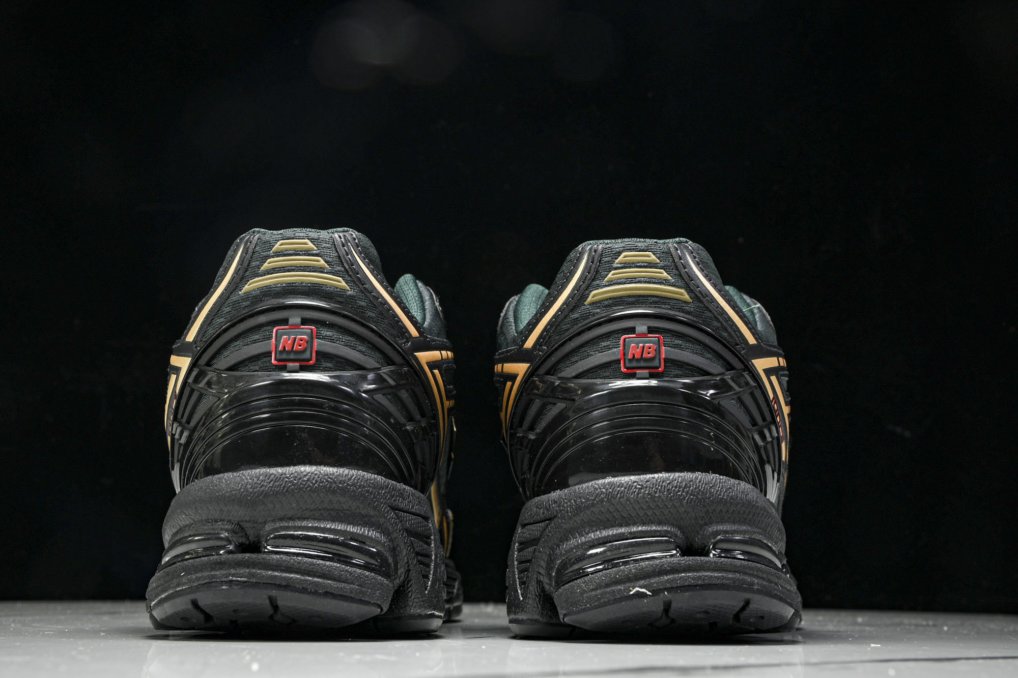 New Balance 1906系列复古老爹风休闲运动慢跑鞋 M1906RKS #YZ010#鞋款灵感源