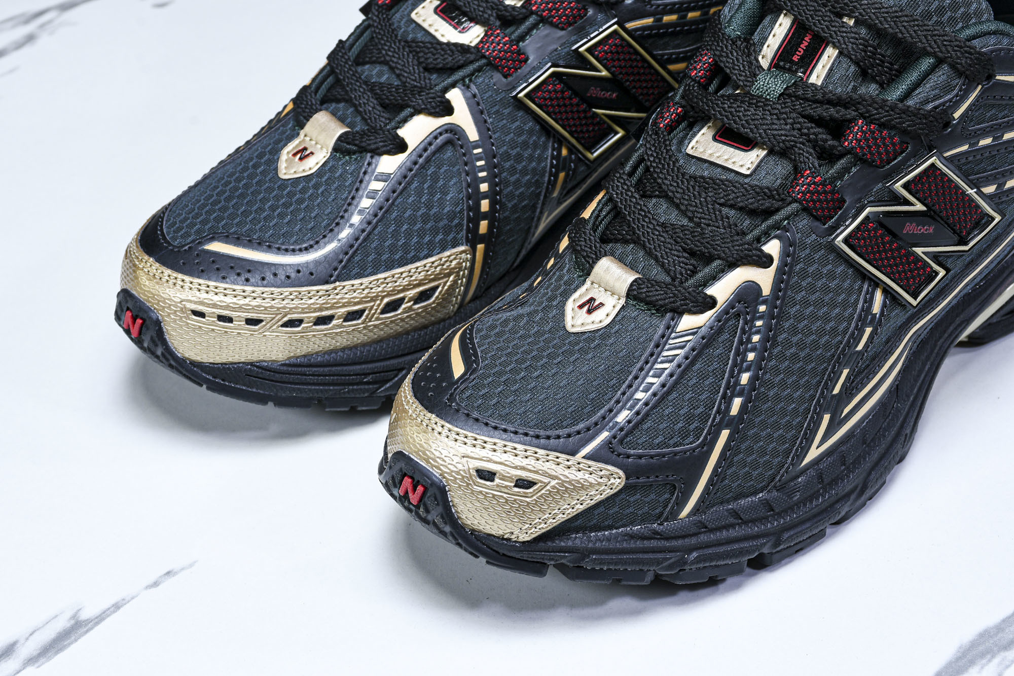 New Balance 1906系列复古老爹风休闲运动慢跑鞋 M1906RKS #YZ010#鞋款灵感源