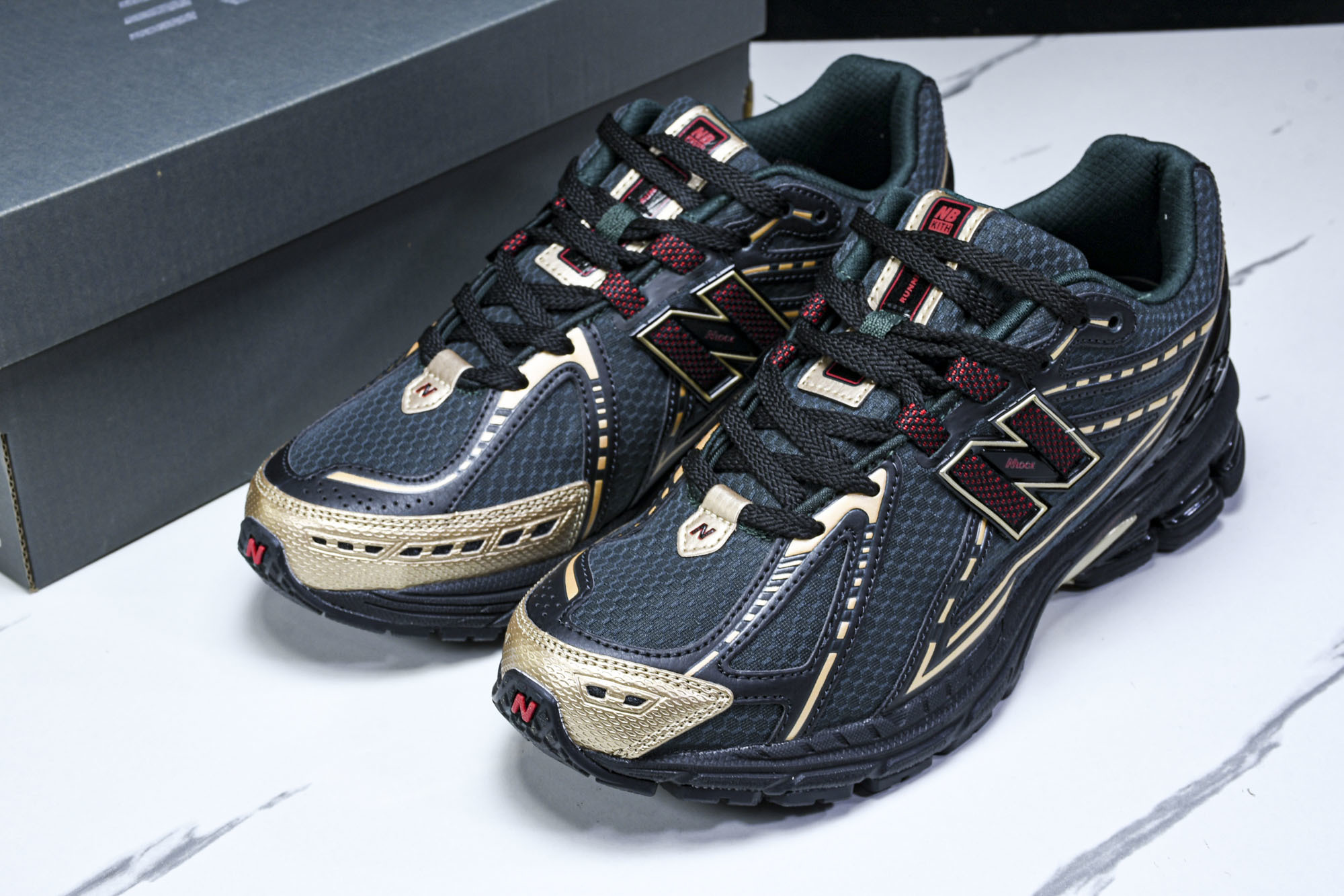 New Balance 1906系列复古老爹风休闲运动慢跑鞋 M1906RKS #YZ010#鞋款灵感源