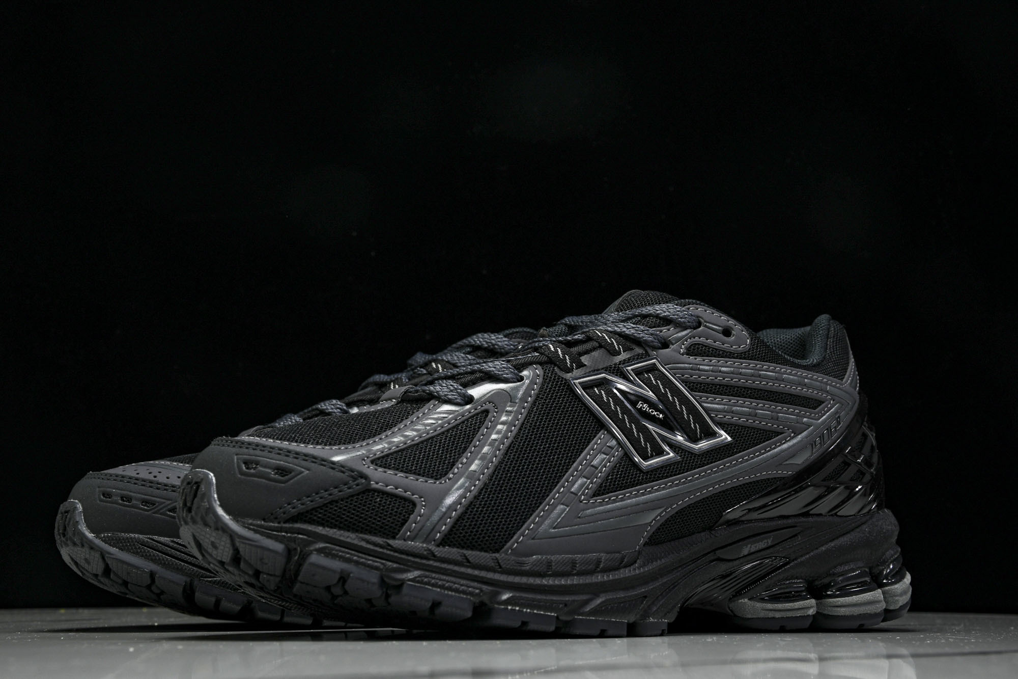 New Balance 1906系列复古老爹风休闲运动慢跑鞋 M1906RLB #YZ010#鞋款灵感源