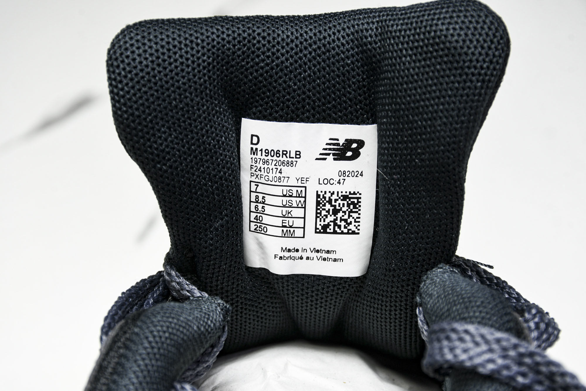 New Balance 1906系列复古老爹风休闲运动慢跑鞋 M1906RLB #YZ010#鞋款灵感源
