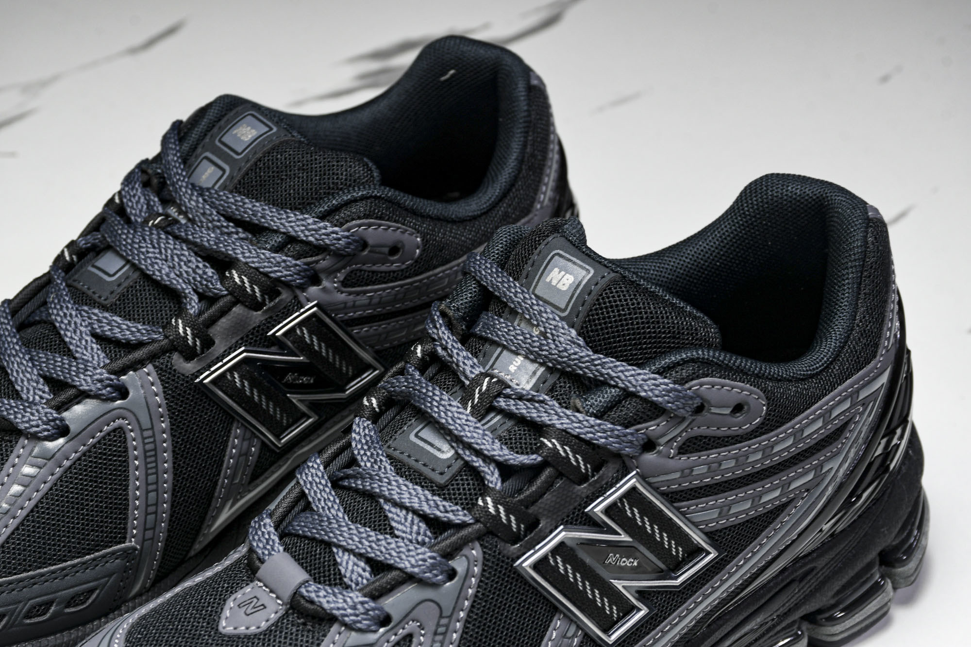 New Balance 1906系列复古老爹风休闲运动慢跑鞋 M1906RLB #YZ010#鞋款灵感源