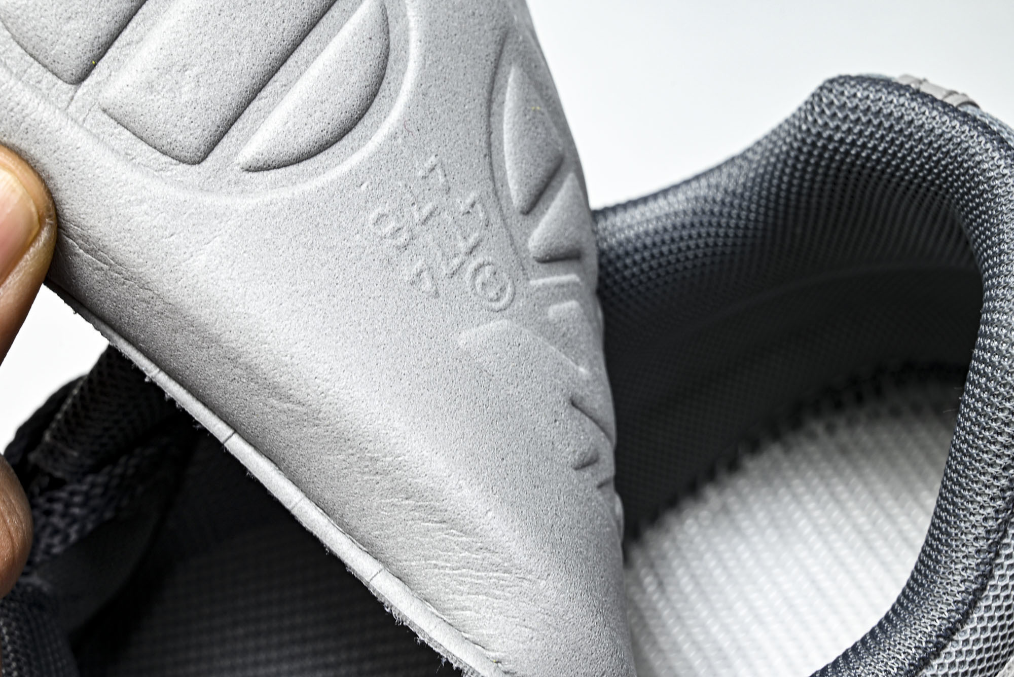 New Balance 1906系列复古老爹风休闲运动慢跑鞋 M1906RLG(2) #YZ010GS原
