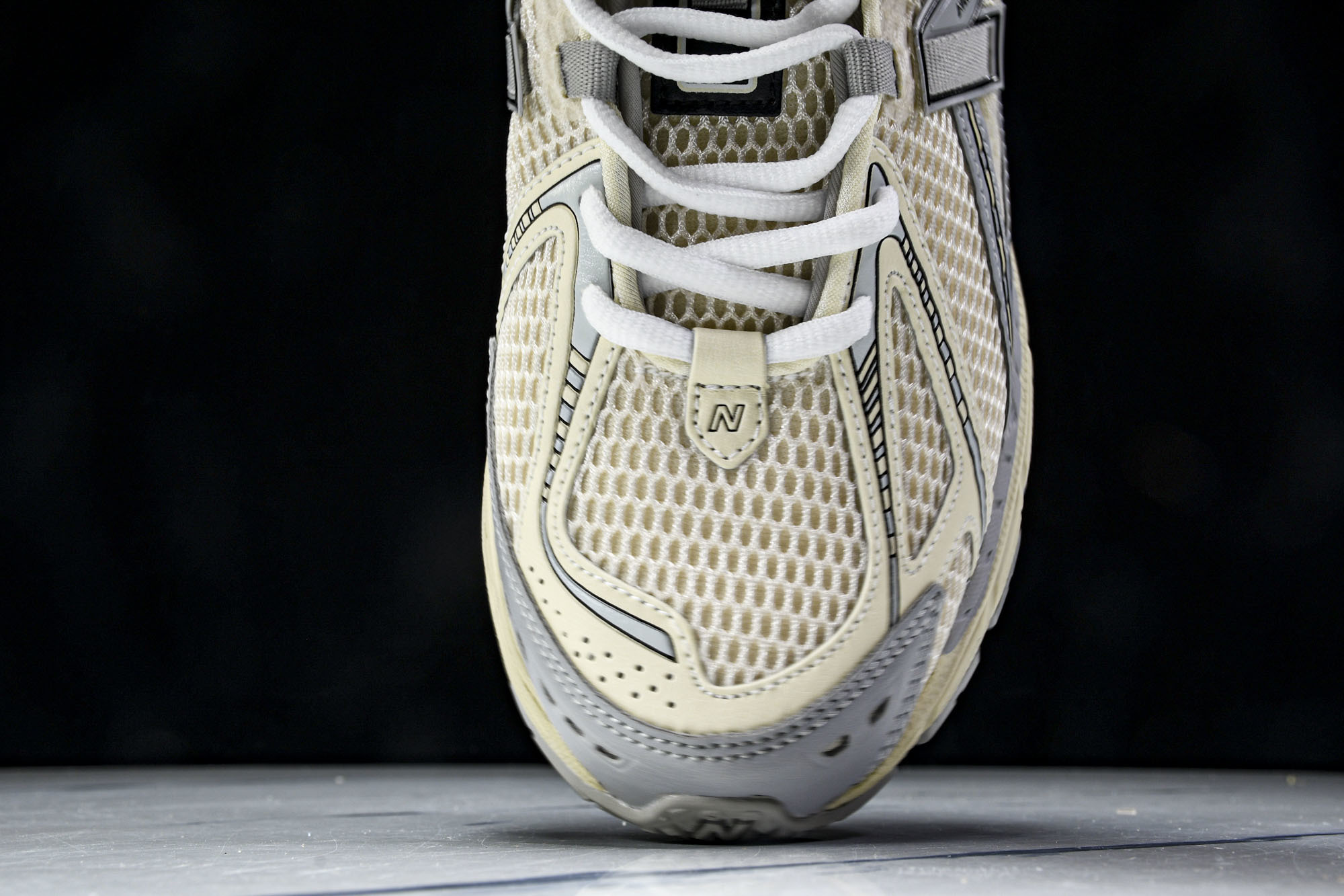 New Balance 1906系列复古老爹风休闲运动慢跑鞋 M1906RLZ #YZ010#鞋款灵感源