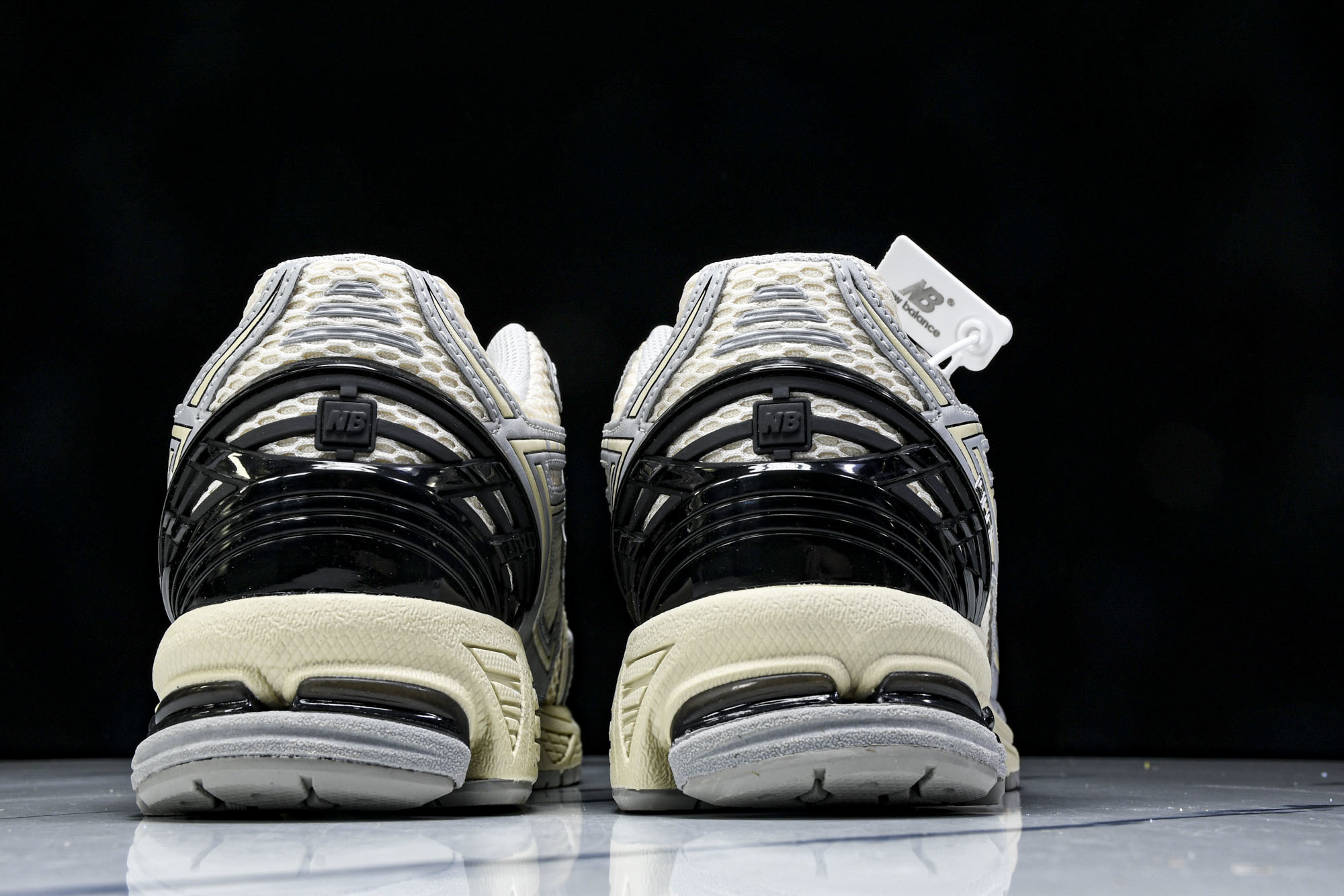 New Balance 1906系列复古老爹风休闲运动慢跑鞋 M1906RLZ #YZ010#鞋款灵感源