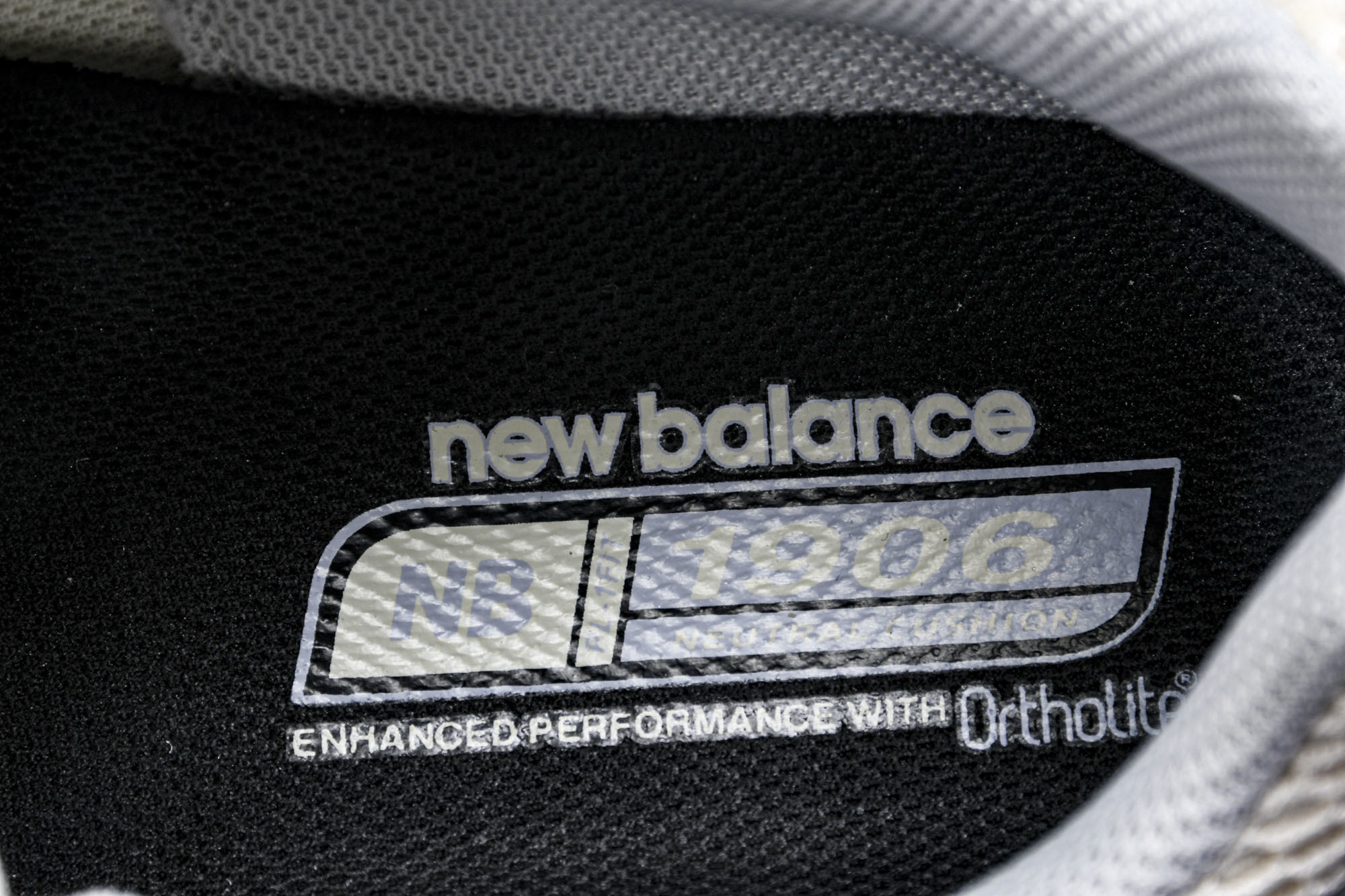 New Balance 1906系列复古老爹风休闲运动慢跑鞋 M1906RLZ #YZ010#鞋款灵感源