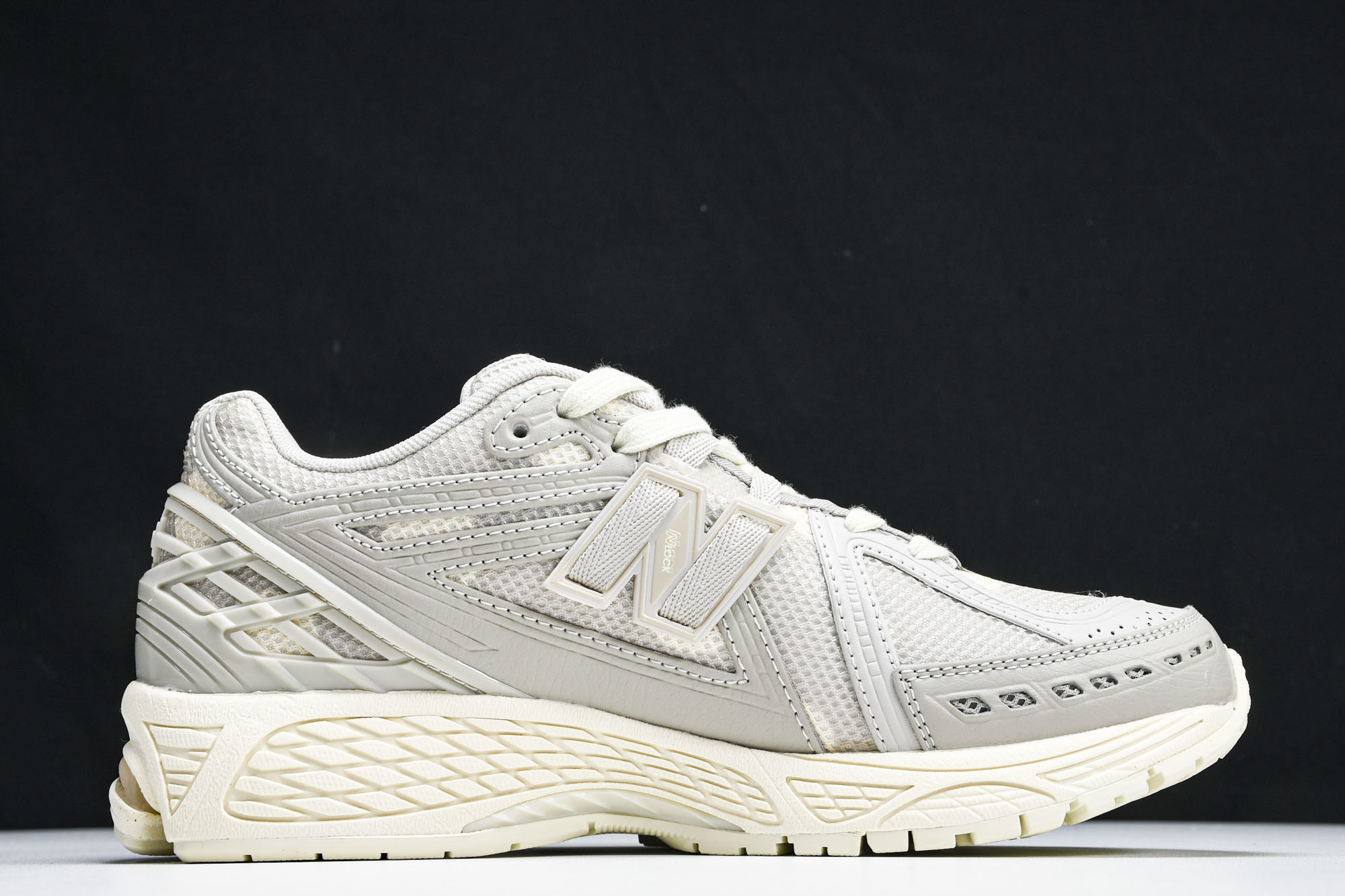 New Balance 1906系列复古老爹风休闲运动慢跑鞋 M1906RPA #YZ010#鞋款灵感源