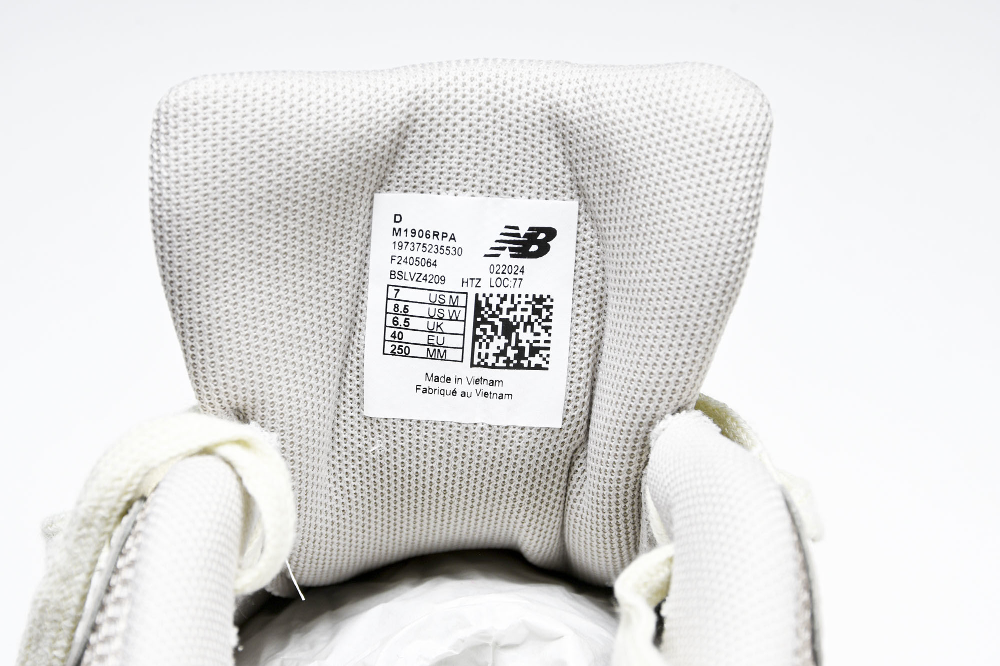 New Balance 1906系列复古老爹风休闲运动慢跑鞋 M1906RPA #YZ010#鞋款灵感源