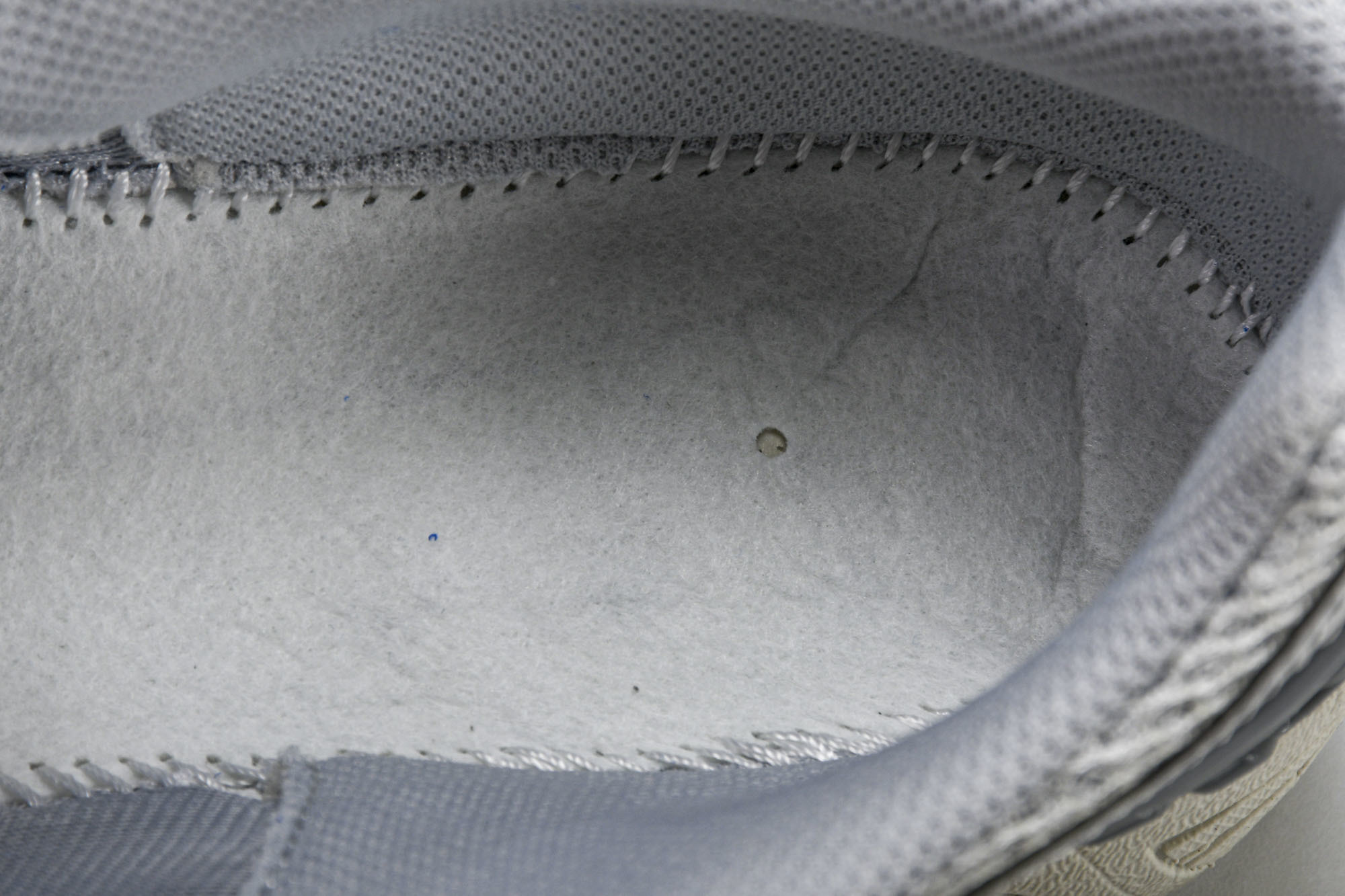 New Balance 1906系列复古老爹风休闲运动慢跑鞋 M1906RQA #YZ010#鞋款灵感源