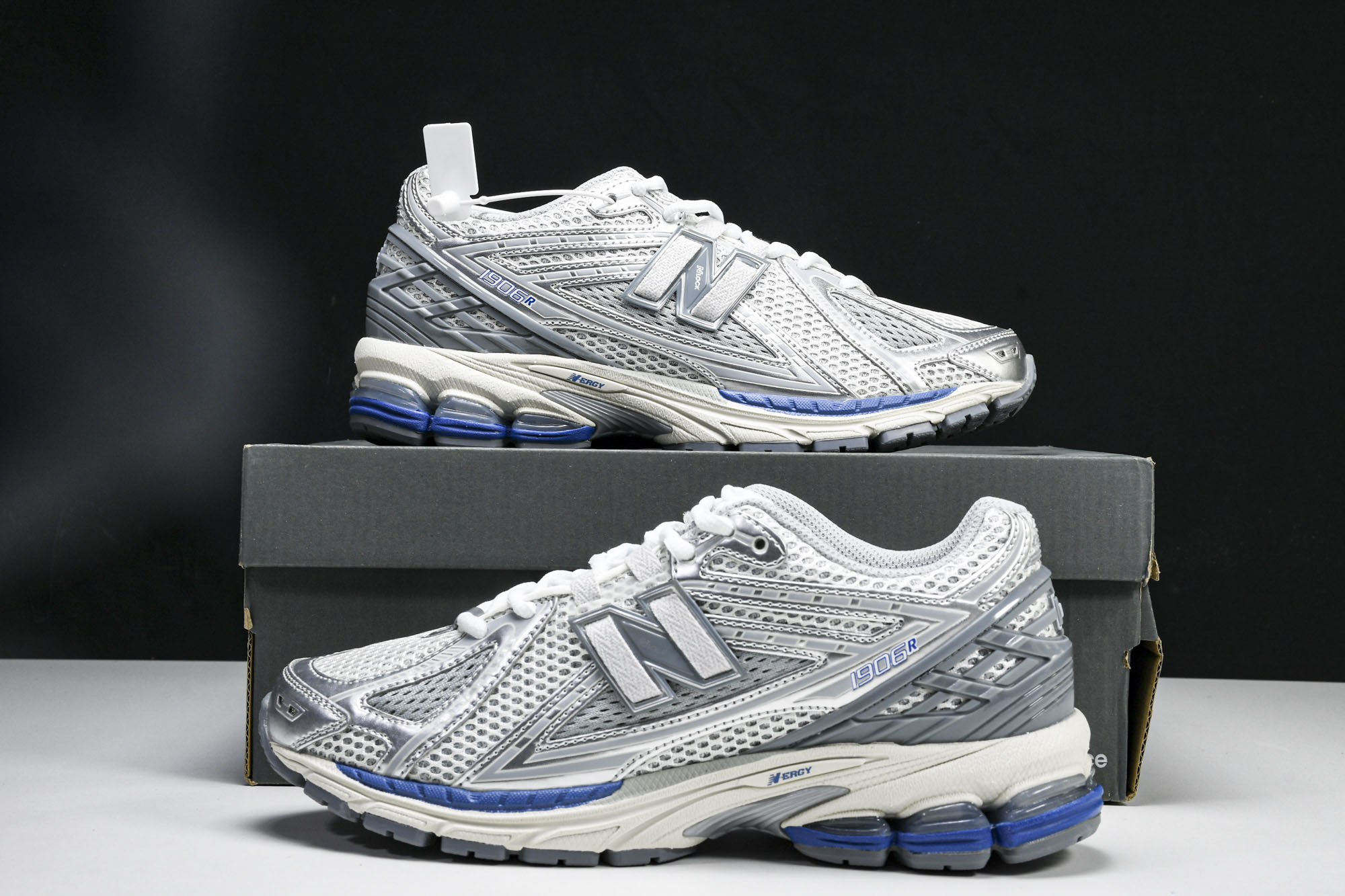 New Balance 1906系列复古老爹风休闲运动慢跑鞋 M1906RQA #YZ010#鞋款灵感源