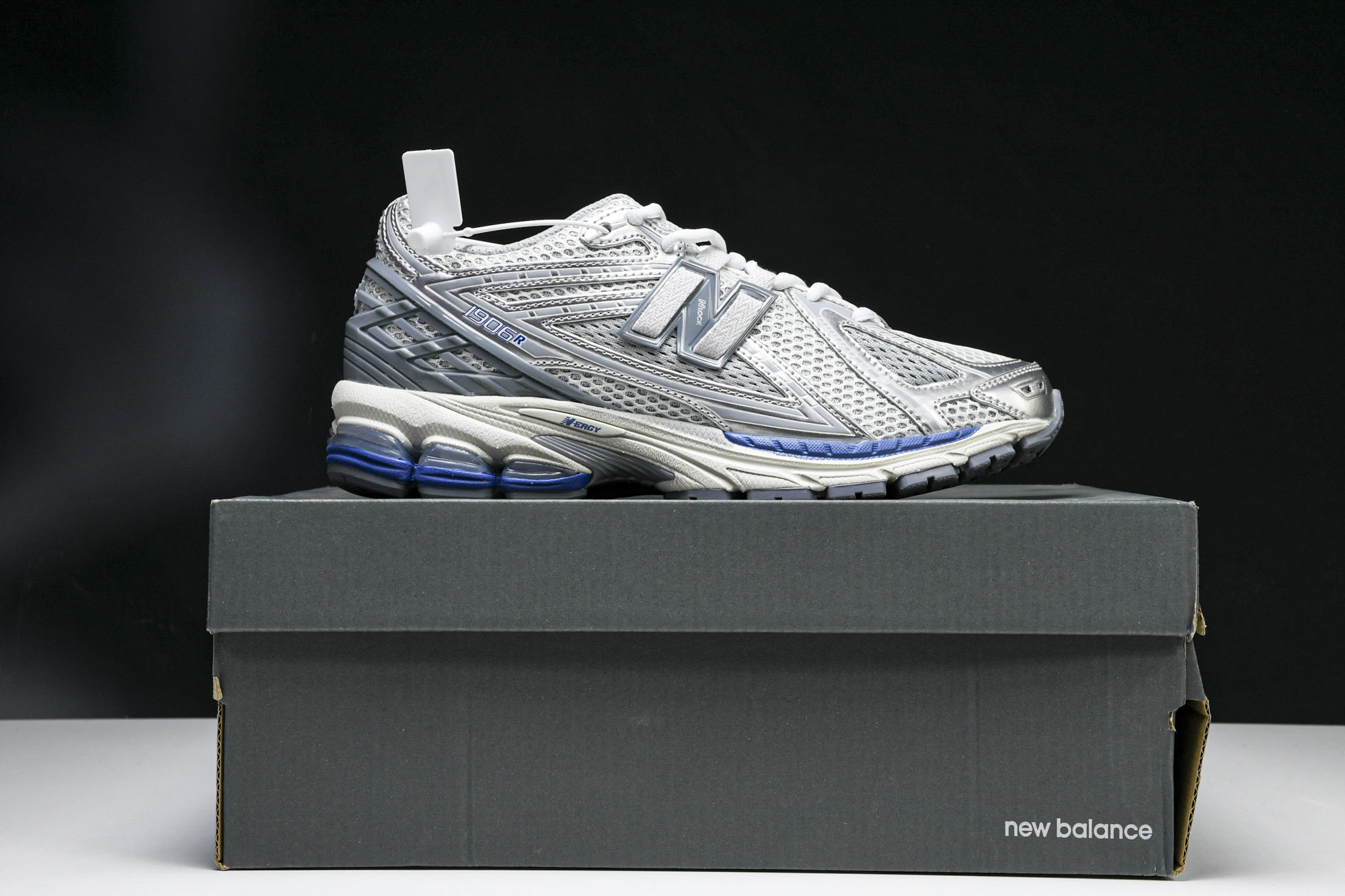 New Balance 1906系列复古老爹风休闲运动慢跑鞋 M1906RQA #YZ010#鞋款灵感源