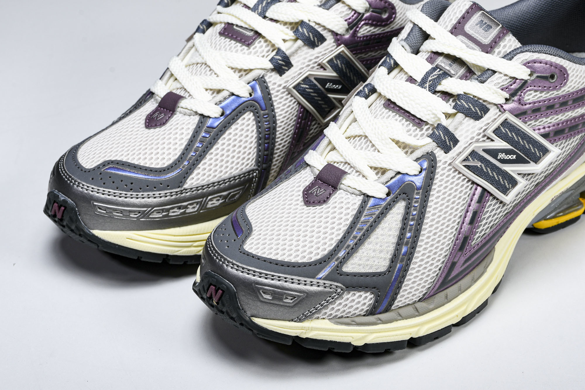 New Balance 1906系列复古老爹风休闲运动慢跑鞋 M1906RRA #YZ010#鞋款灵感源