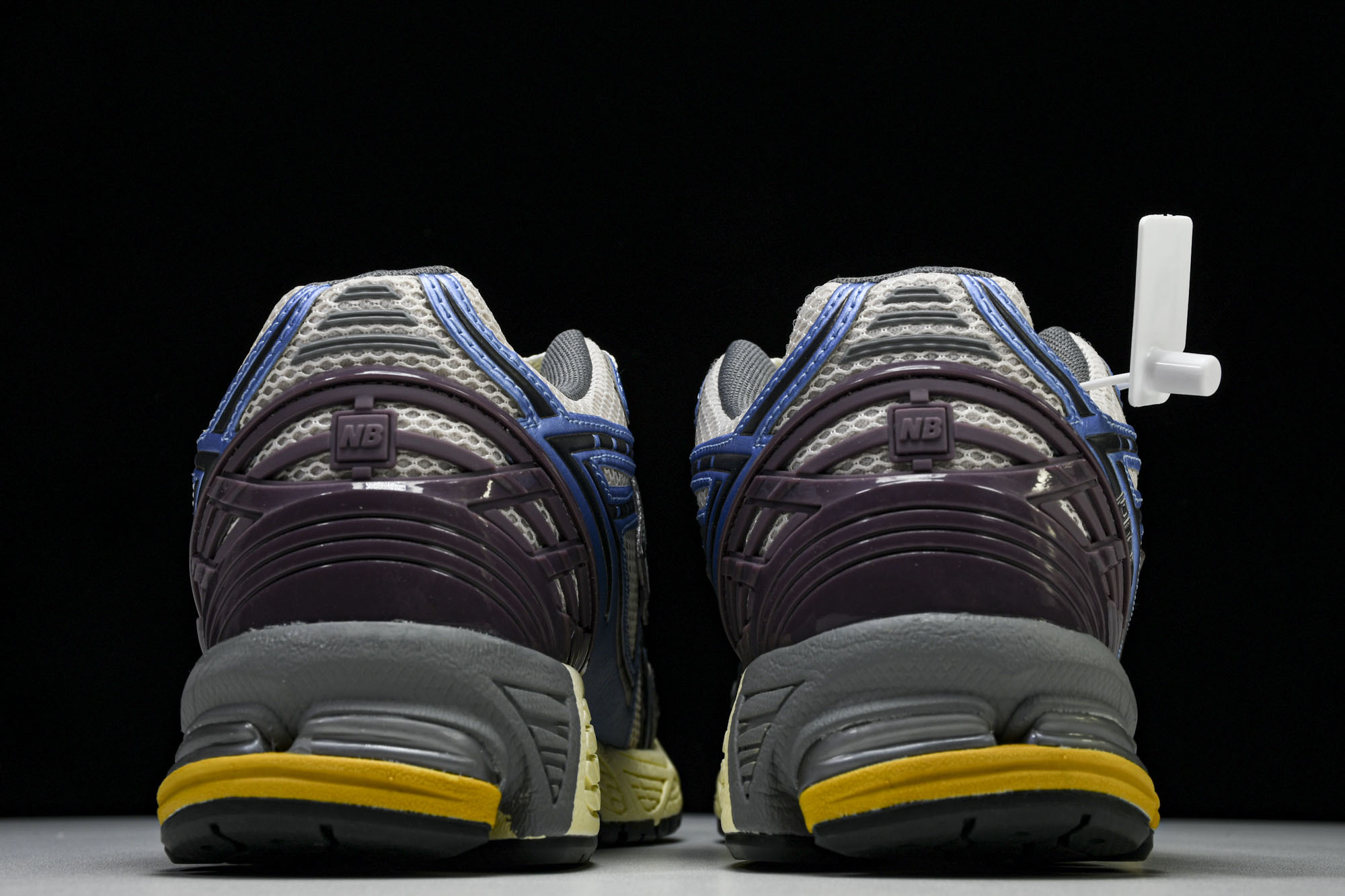 New Balance 1906系列复古老爹风休闲运动慢跑鞋 M1906RRB #YZ010#鞋款灵感源