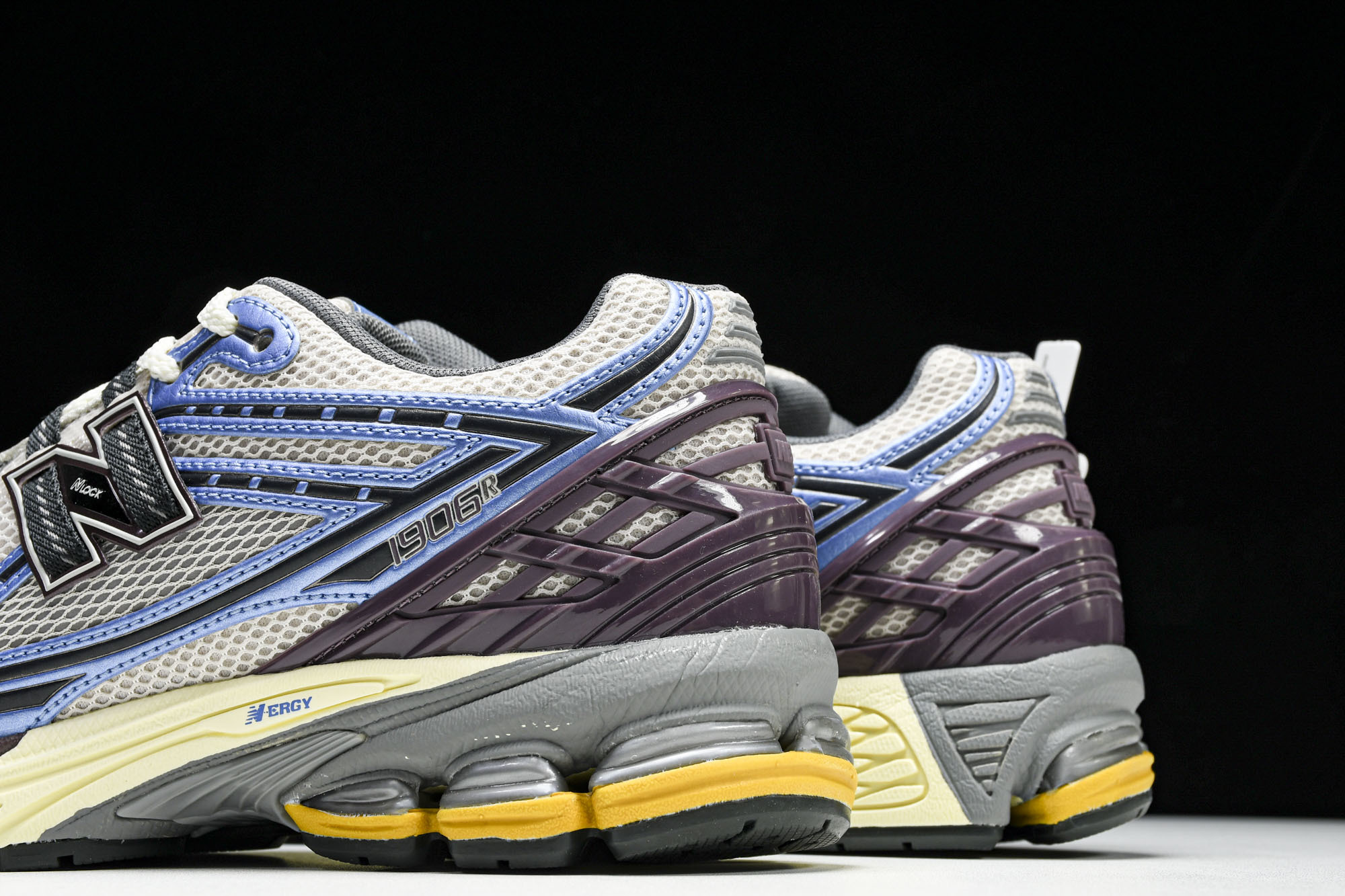 New Balance 1906系列复古老爹风休闲运动慢跑鞋 M1906RRB #YZ010#鞋款灵感源