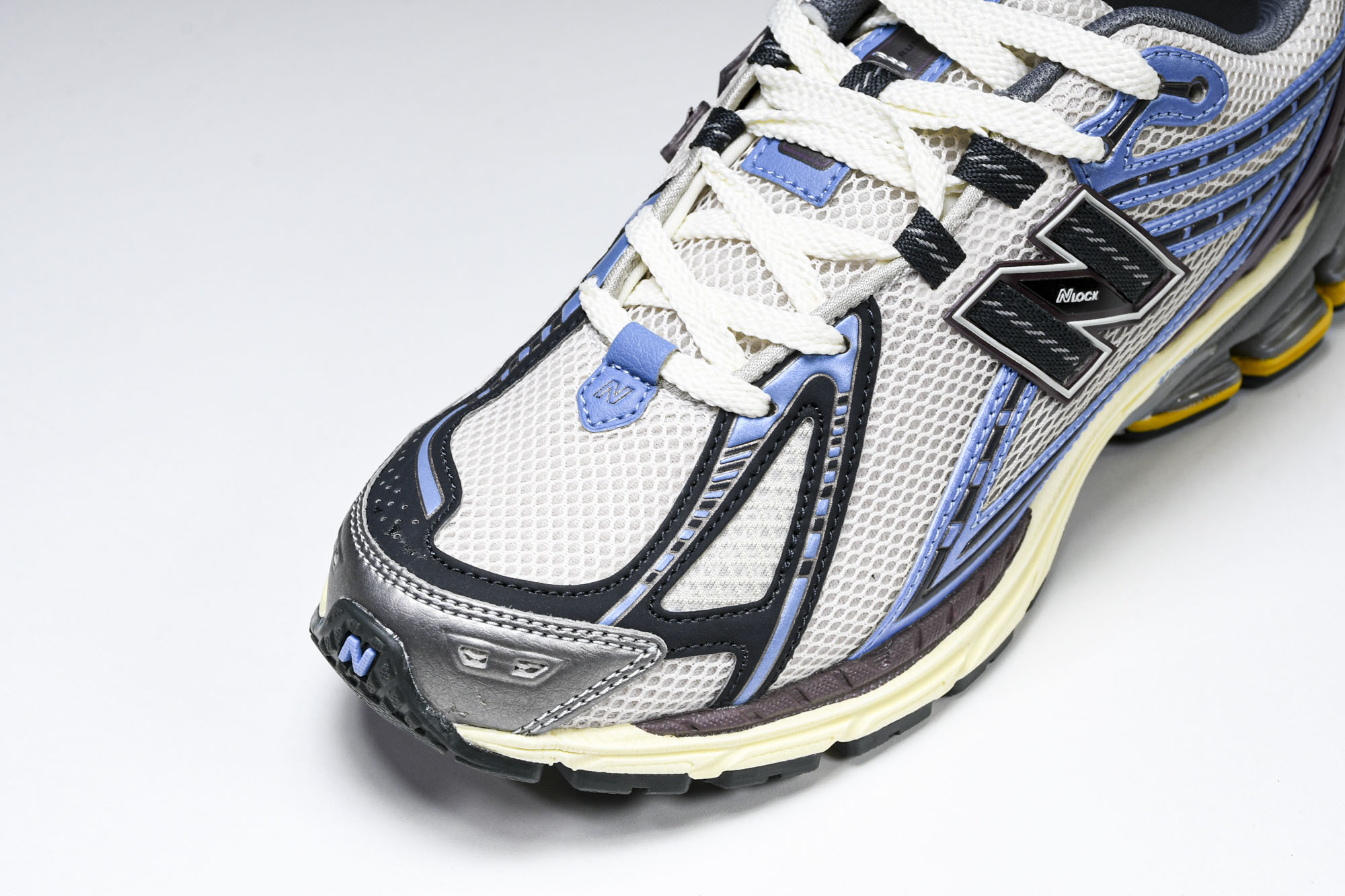 New Balance 1906系列复古老爹风休闲运动慢跑鞋 M1906RRB #YZ010#鞋款灵感源