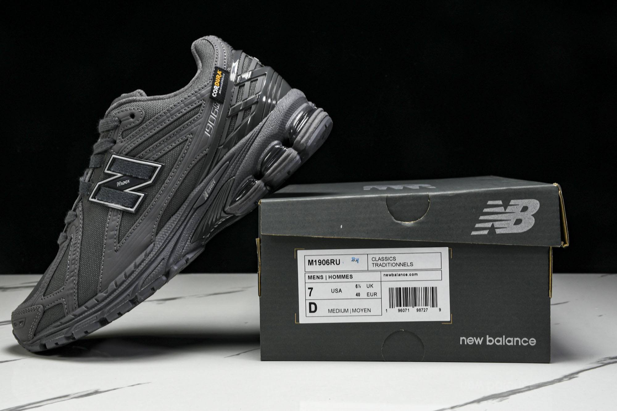 New Balance 1906系列复古老爹风休闲运动慢跑鞋 M1906RU #YZ010#鞋款灵感源自