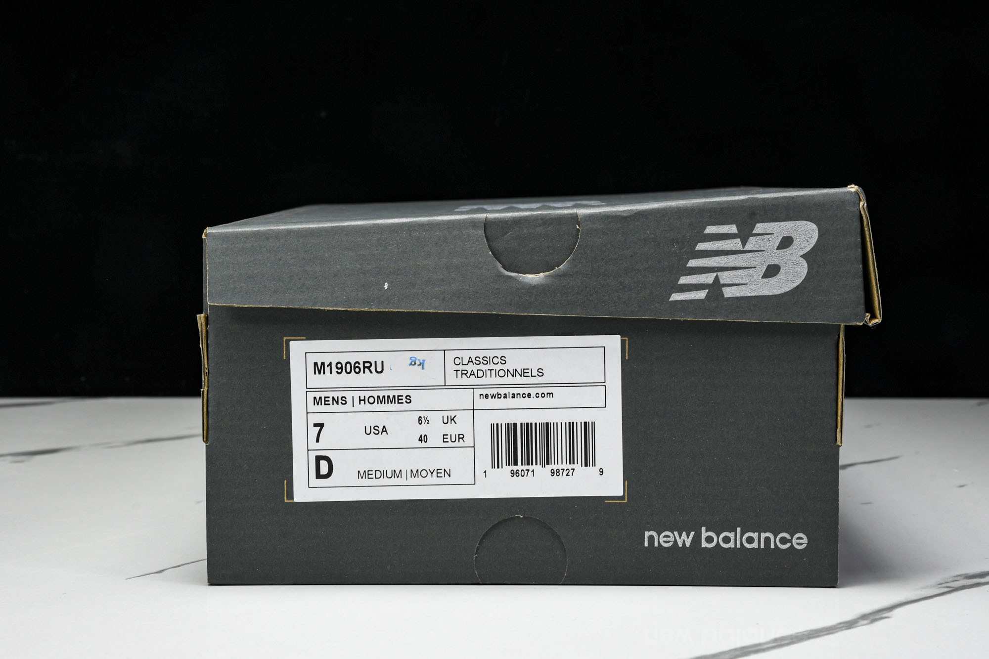 New Balance 1906系列复古老爹风休闲运动慢跑鞋 M1906RU #YZ010#鞋款灵感源自