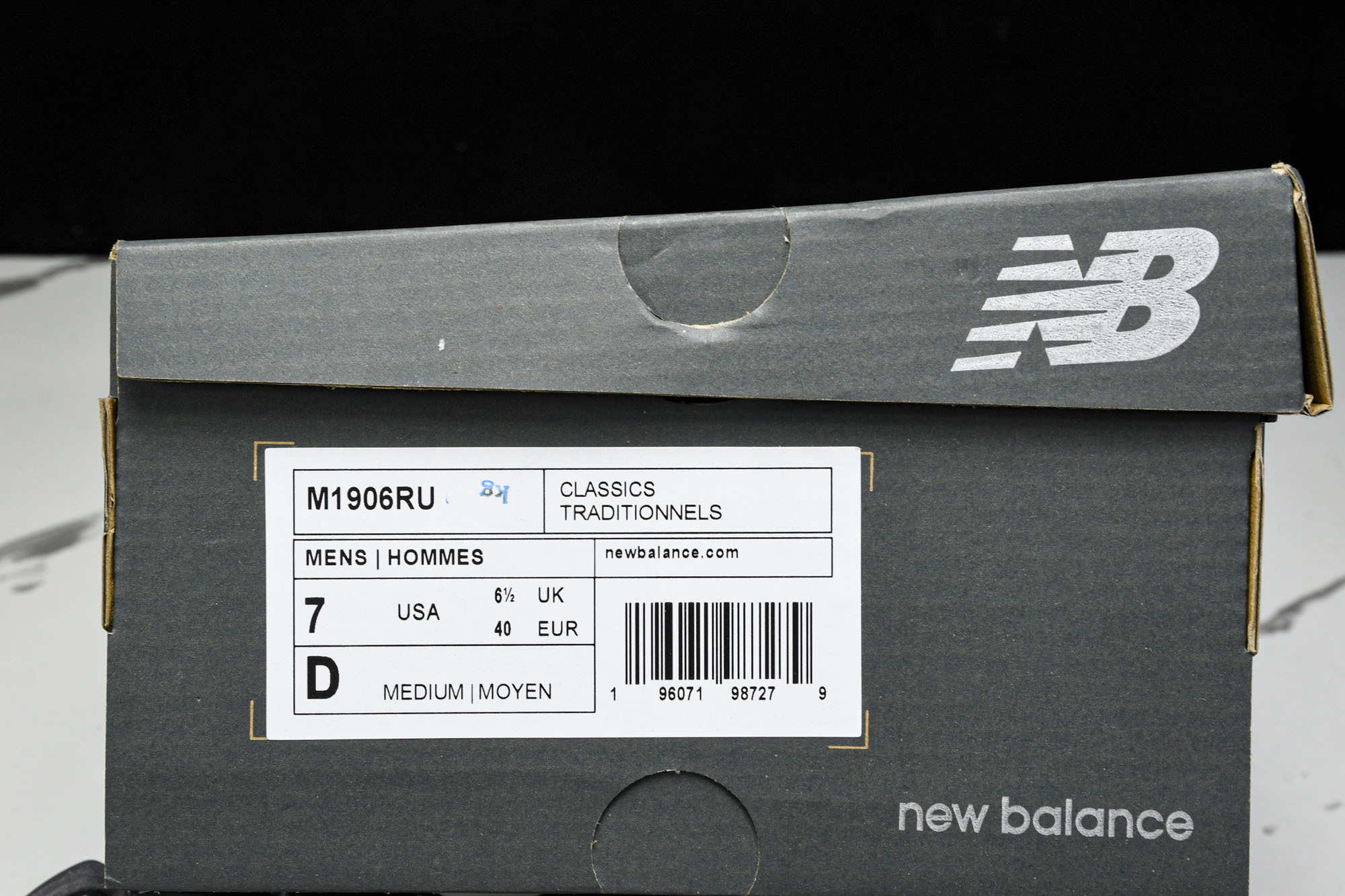 New Balance 1906系列复古老爹风休闲运动慢跑鞋 M1906RU #YZ010#鞋款灵感源自