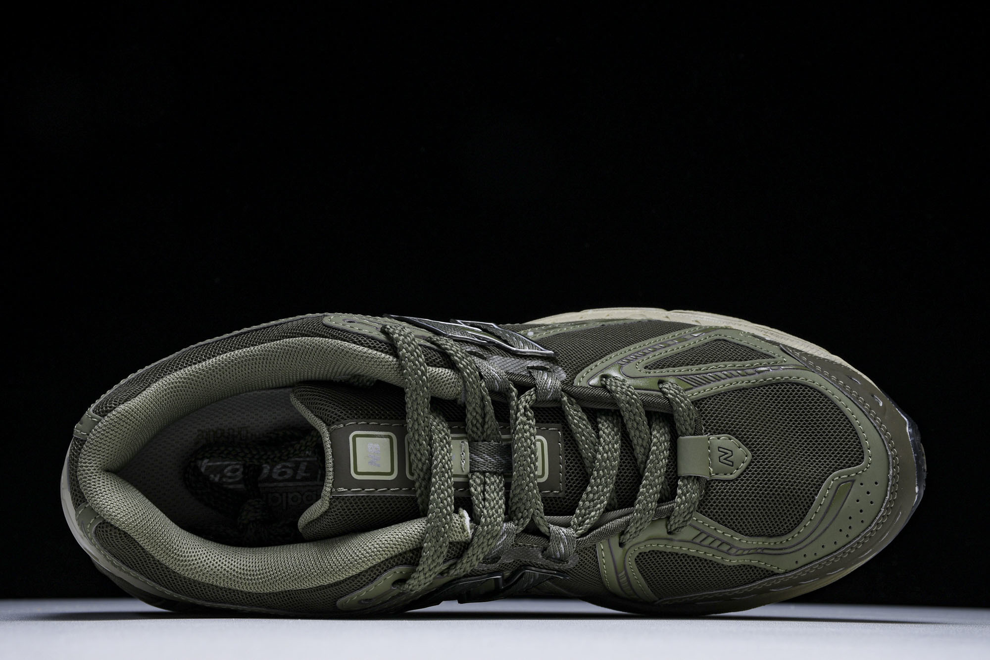 New Balance 1906系列复古老爹风休闲运动慢跑鞋 M1906RWF #YZ010#鞋款灵感源