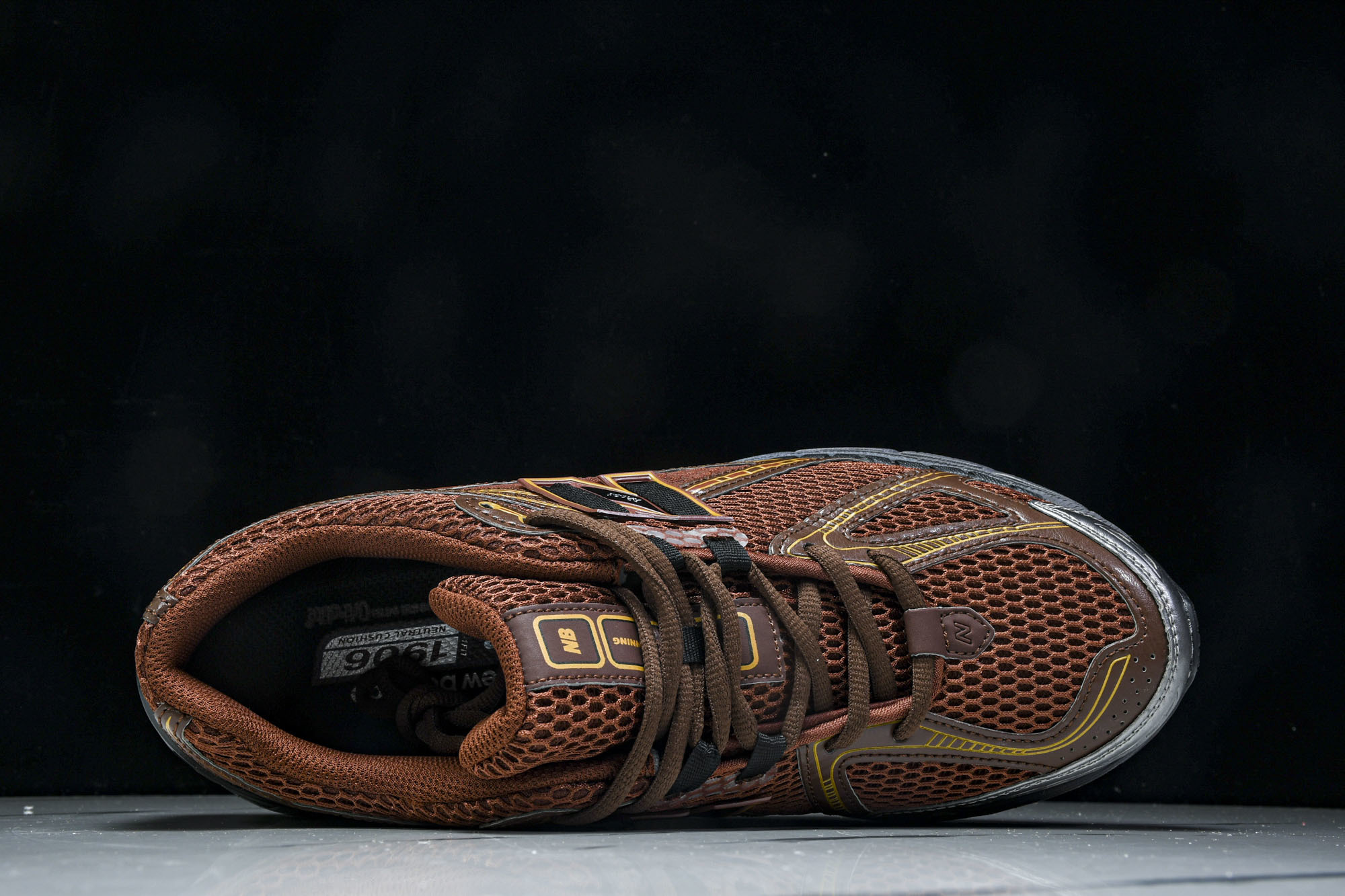 New Balance 1906系列复古老爹风休闲运动慢跑鞋 M1906RZA #YZ010#鞋款灵感源