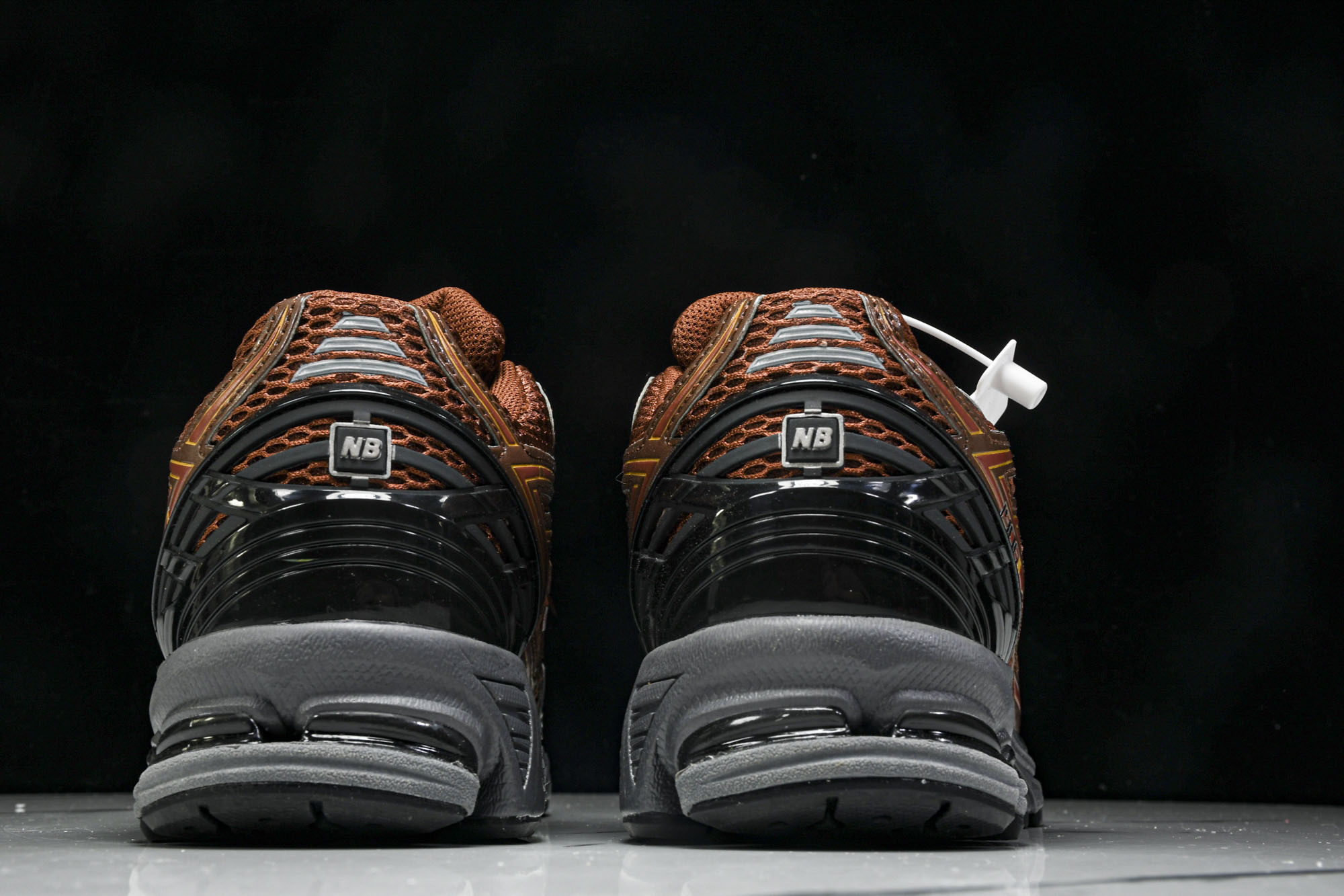 New Balance 1906系列复古老爹风休闲运动慢跑鞋 M1906RZA #YZ010#鞋款灵感源