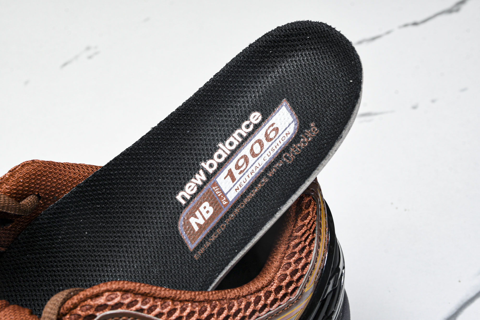 New Balance 1906系列复古老爹风休闲运动慢跑鞋 M1906RZA #YZ010#鞋款灵感源
