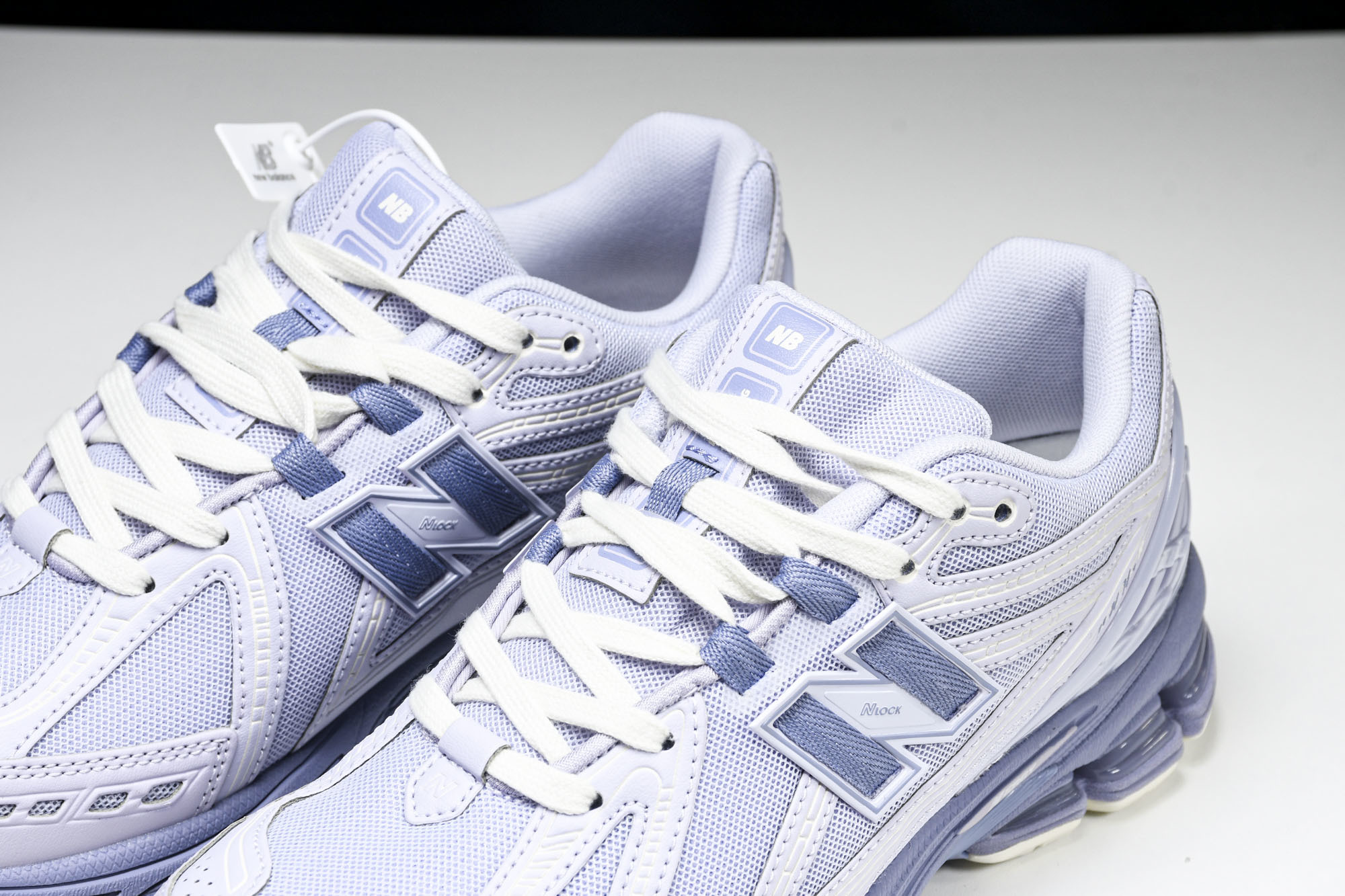 New Balance 1906系列复古老爹风休闲运动慢跑鞋 M1906RZV #YZ010#鞋款灵感源