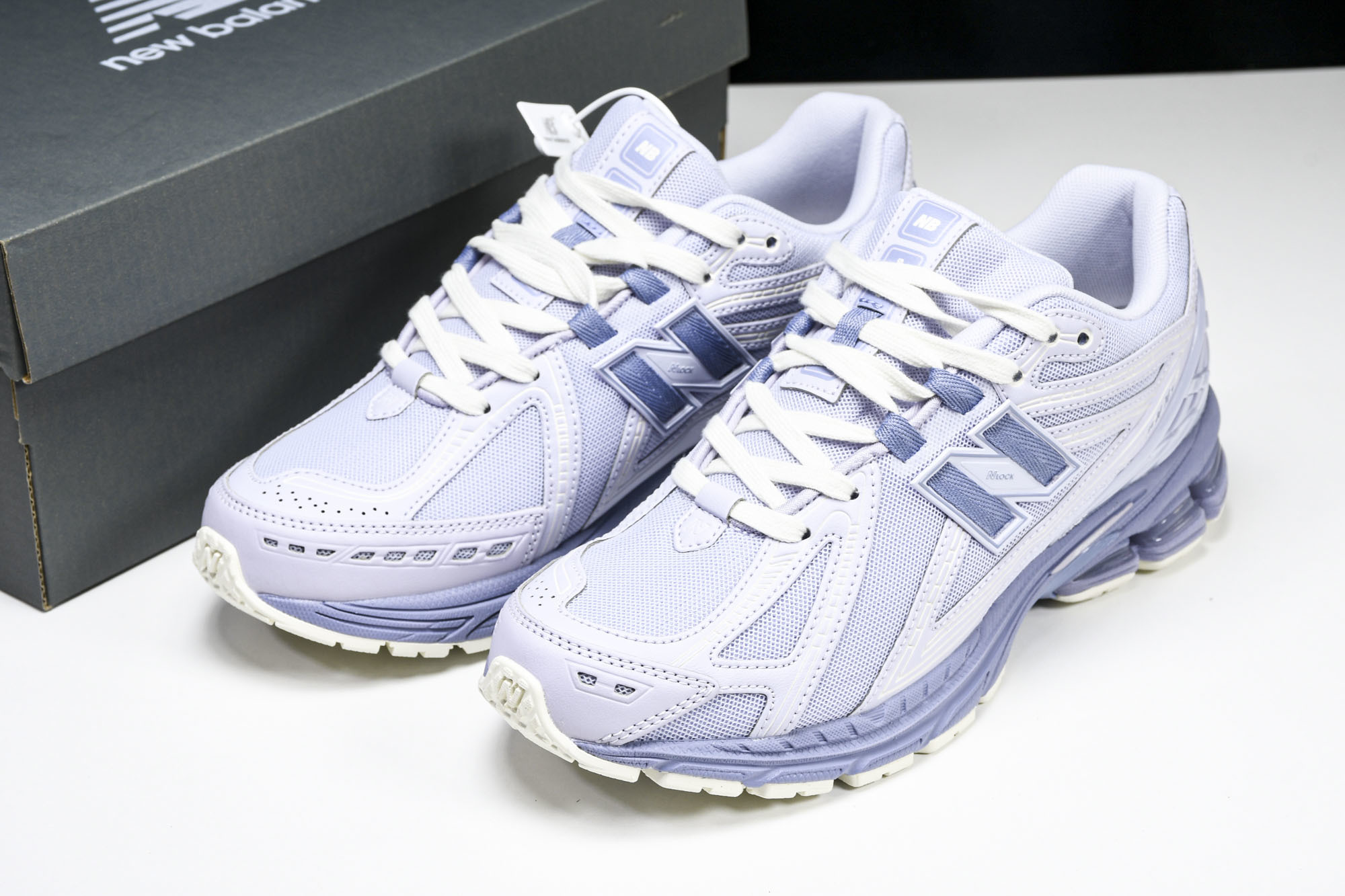 New Balance 1906系列复古老爹风休闲运动慢跑鞋 M1906RZV #YZ010#鞋款灵感源