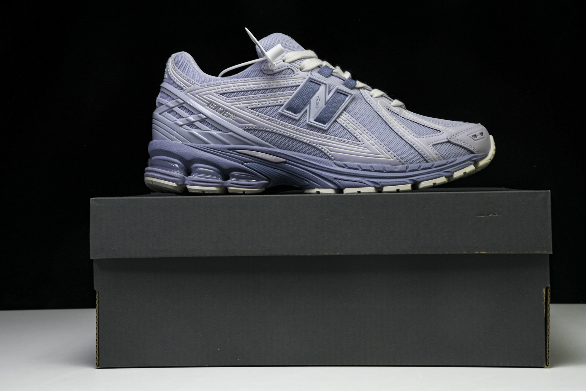 New Balance 1906系列复古老爹风休闲运动慢跑鞋 M1906RZV #YZ010#鞋款灵感源