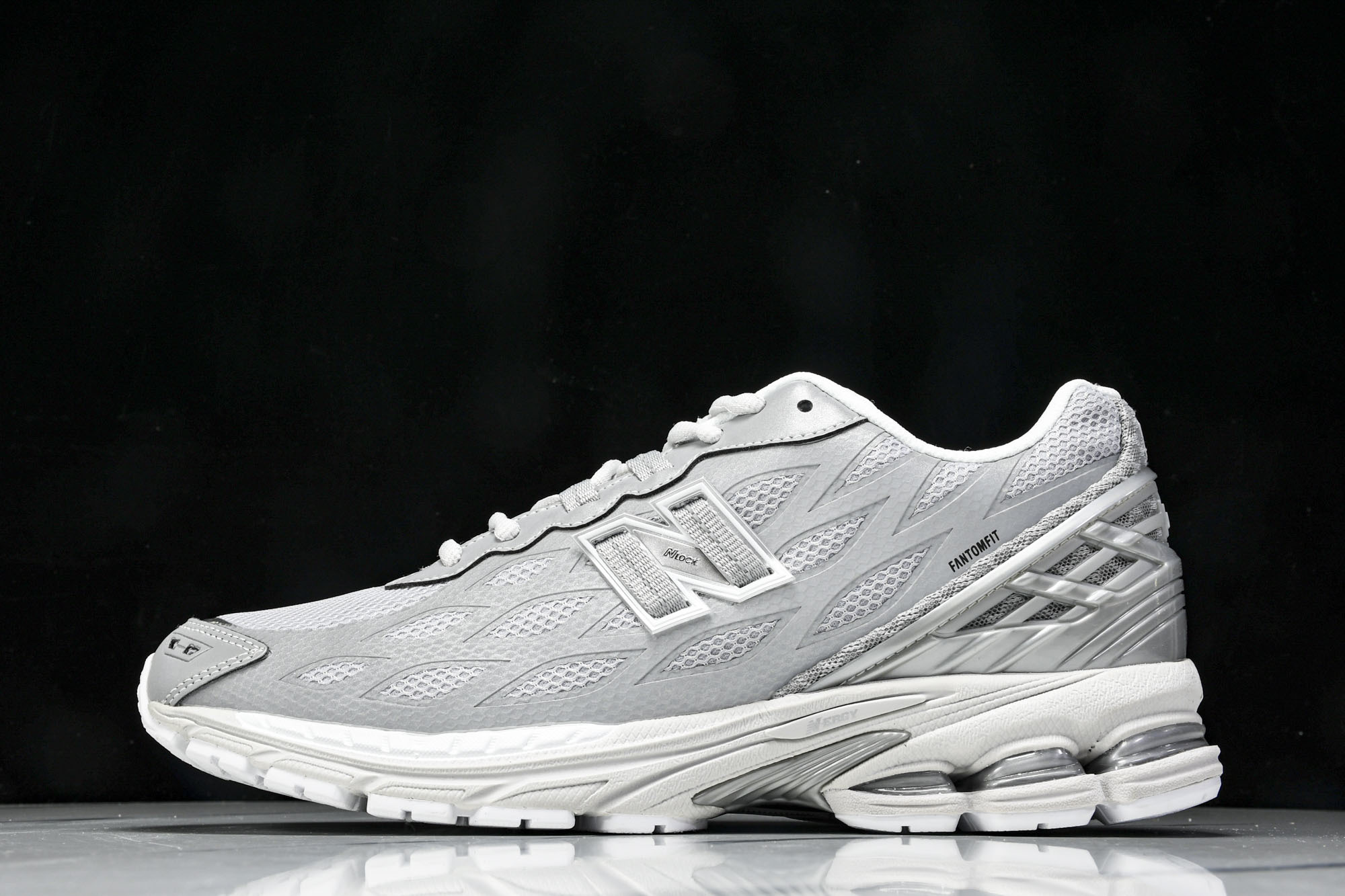 New Balance 1906系列复古老爹风休闲运动慢跑鞋 M1906WFE #YZ010#鞋款灵感源