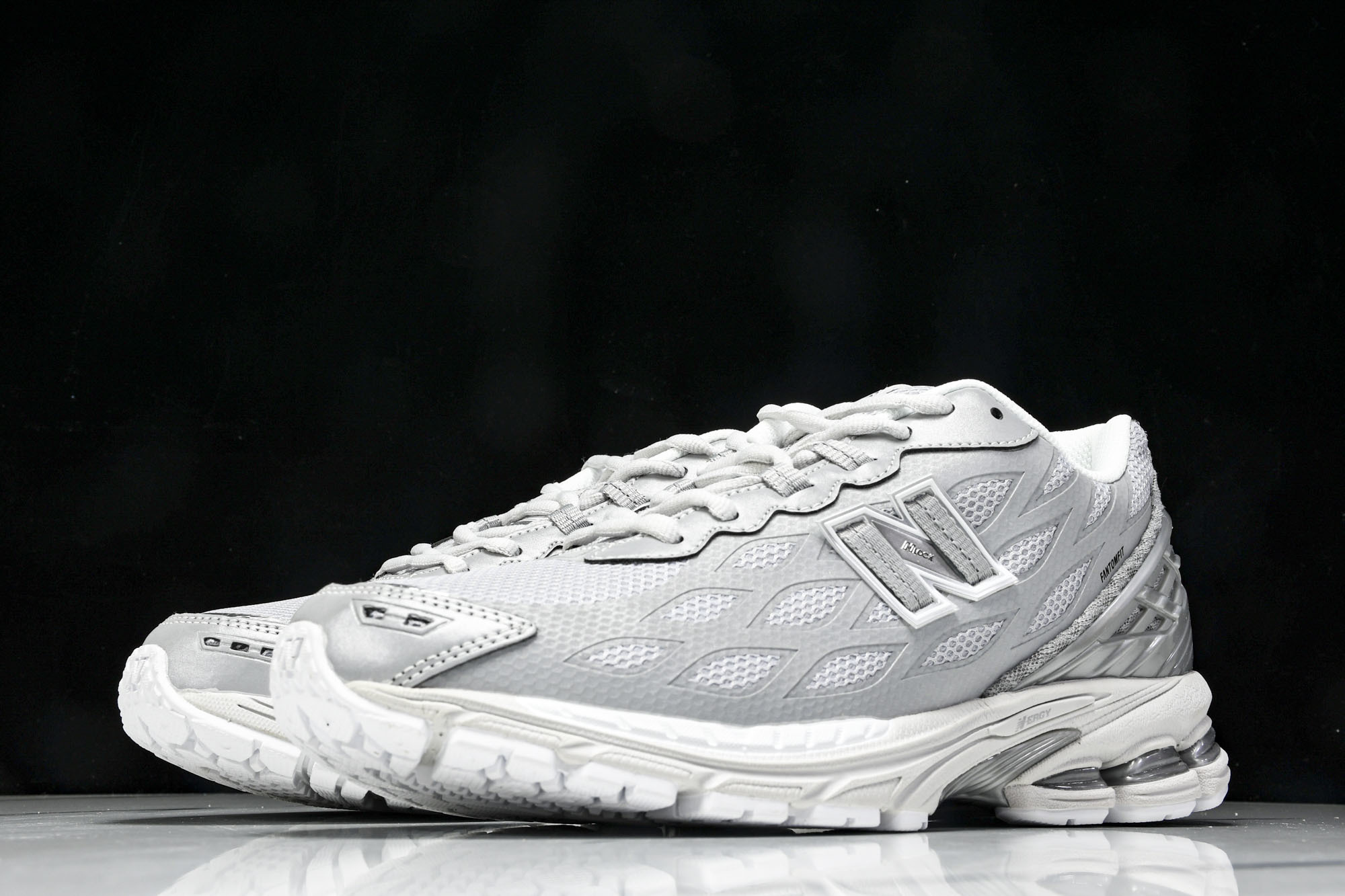 New Balance 1906系列复古老爹风休闲运动慢跑鞋 M1906WFE #YZ010#鞋款灵感源