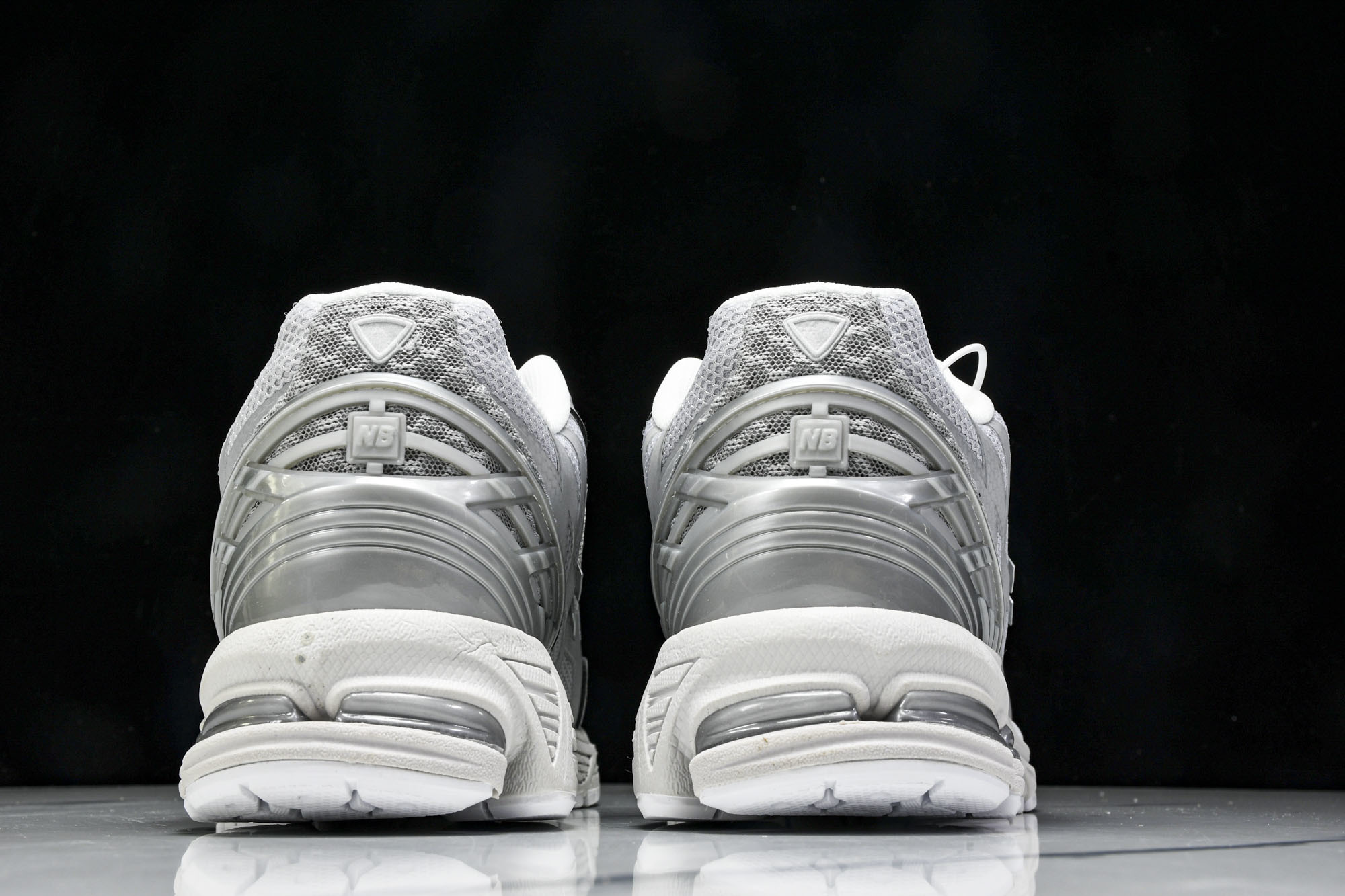 New Balance 1906系列复古老爹风休闲运动慢跑鞋 M1906WFE #YZ010#鞋款灵感源