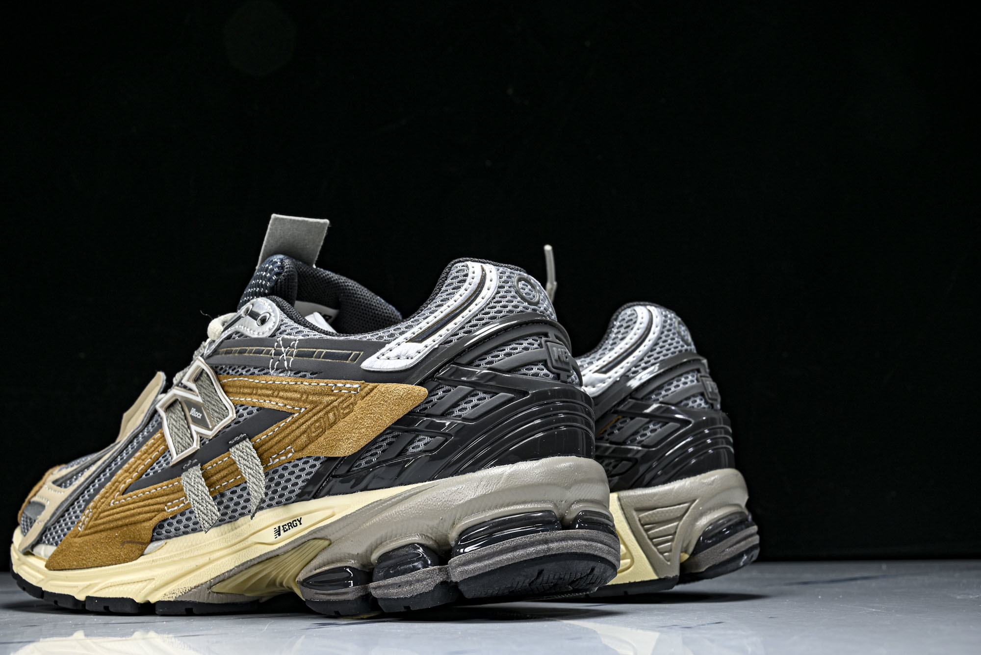 New Balance 1906系列复古老爹风休闲运动慢跑鞋 U1906AA(2) #YZ010GS原装