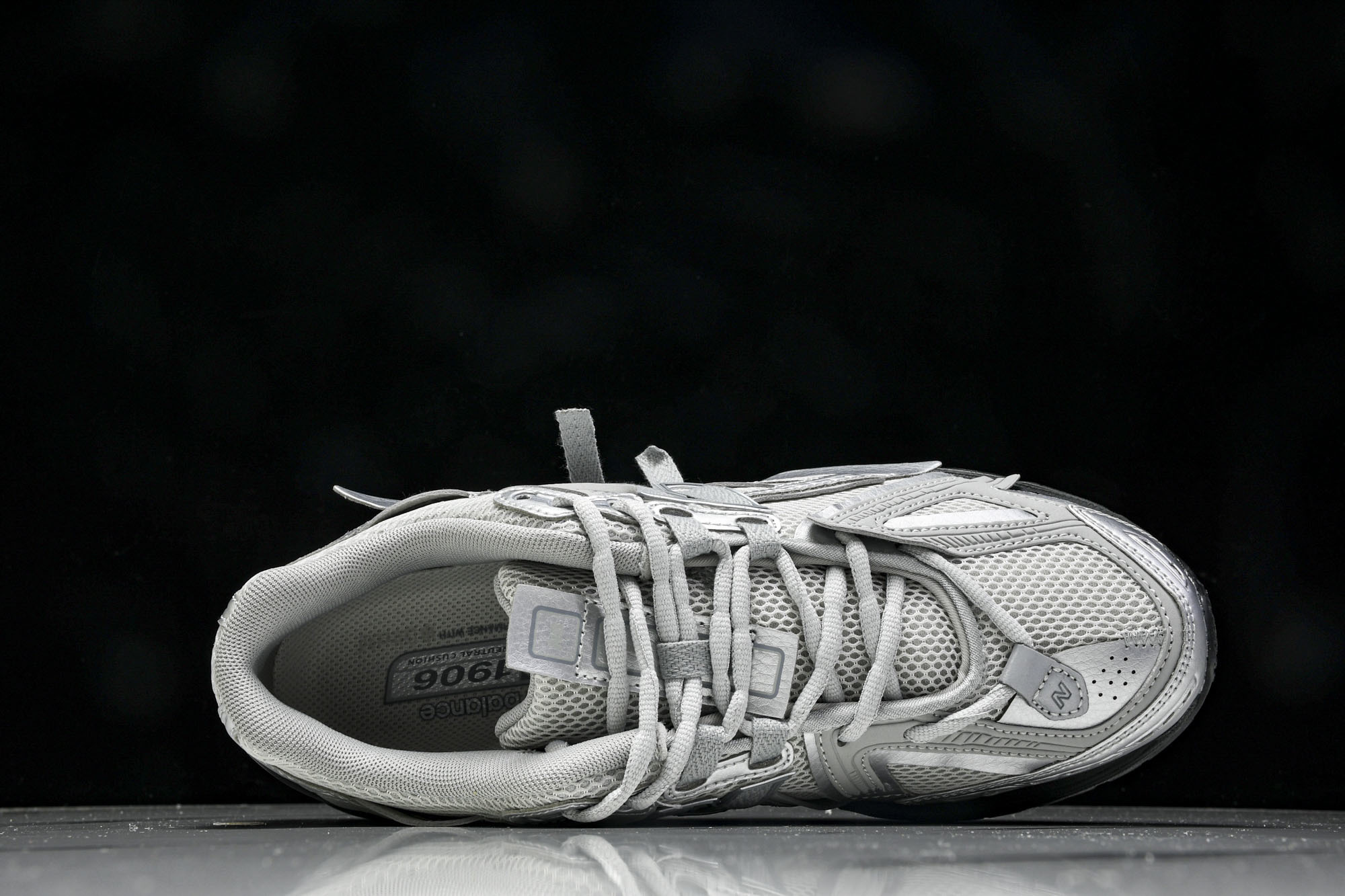 New Balance 1906系列复古老爹风休闲运动慢跑鞋 U1906AAF #YZ010#鞋款灵感源