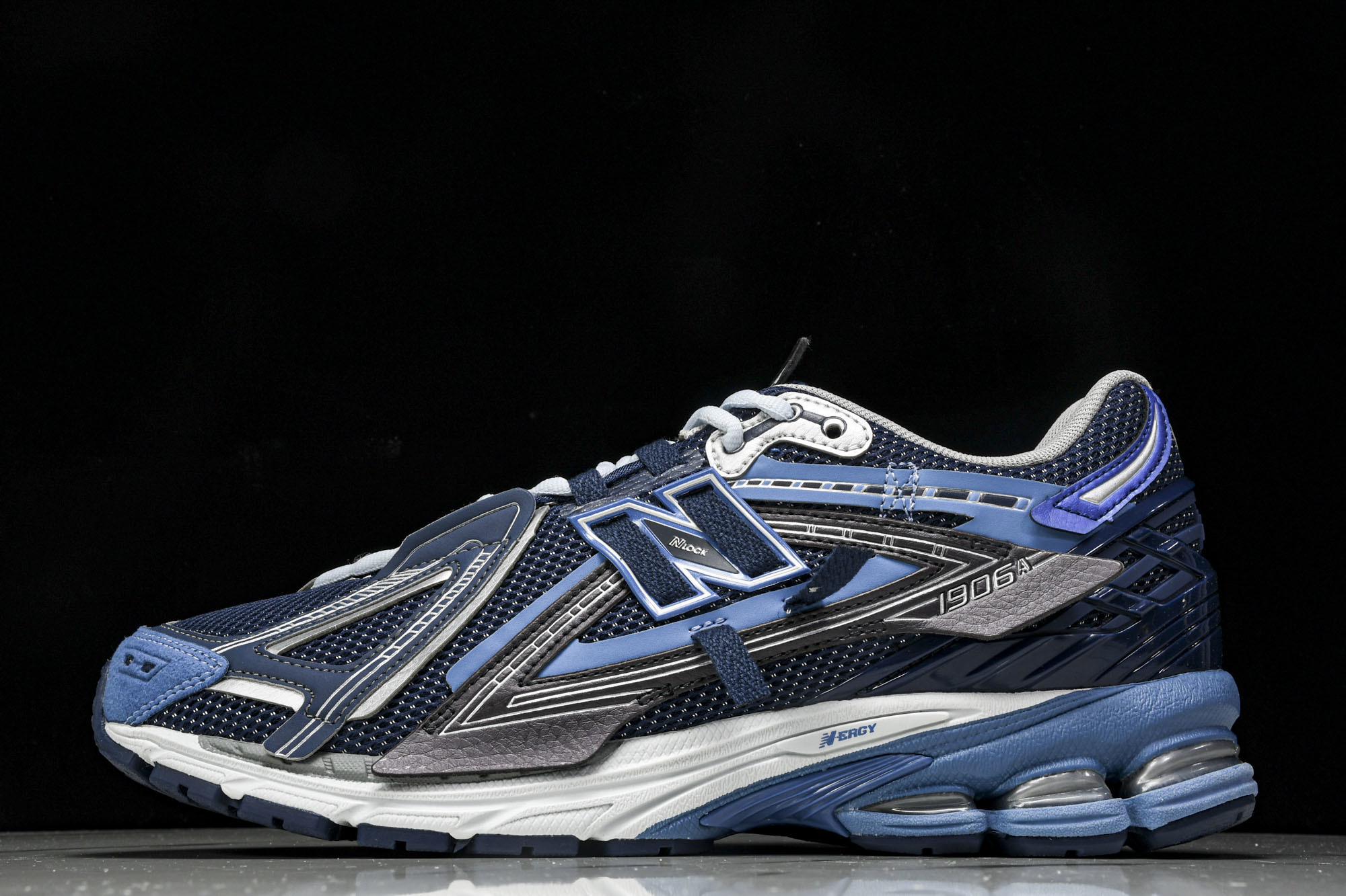 New Balance 1906系列复古老爹风休闲运动慢跑鞋 U1906AB #YZ010#鞋款灵感源自