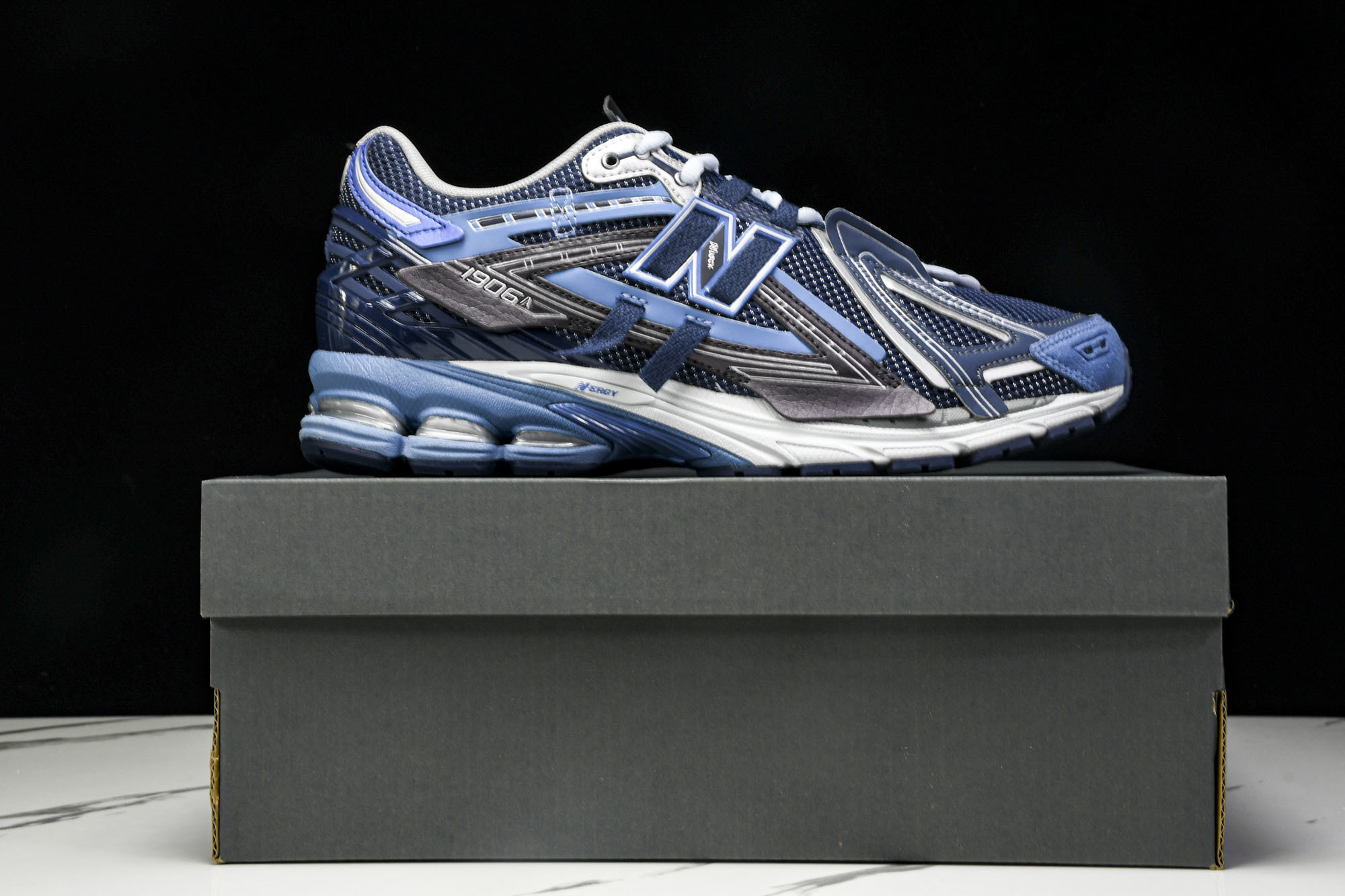 New Balance 1906系列复古老爹风休闲运动慢跑鞋 U1906AB #YZ010#鞋款灵感源自