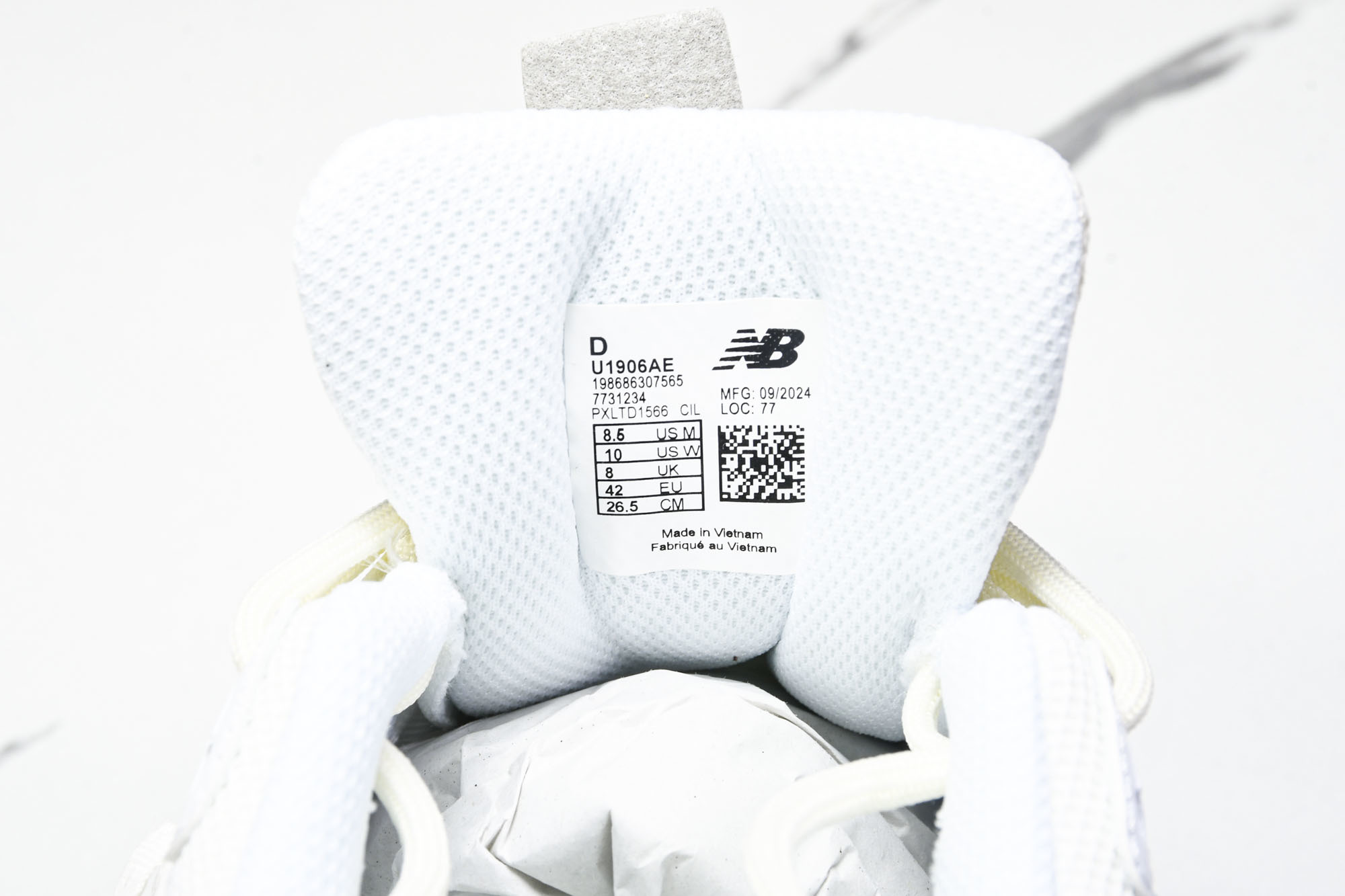 New Balance 1906系列复古老爹风休闲运动慢跑鞋 U1906AE #YZ010#鞋款灵感源自