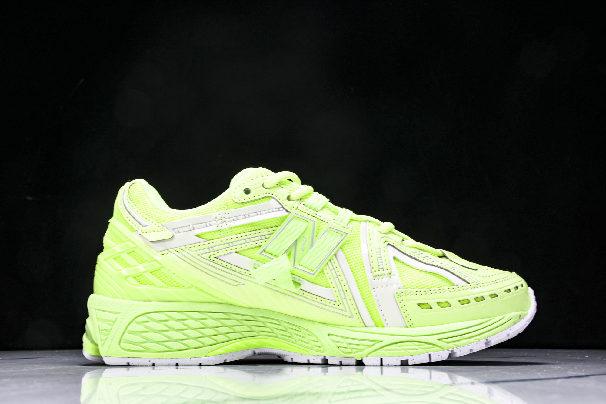 New Balance 1906系列复古老爹风休闲运动慢跑鞋 U1906AF #YZ010#鞋款灵感源自