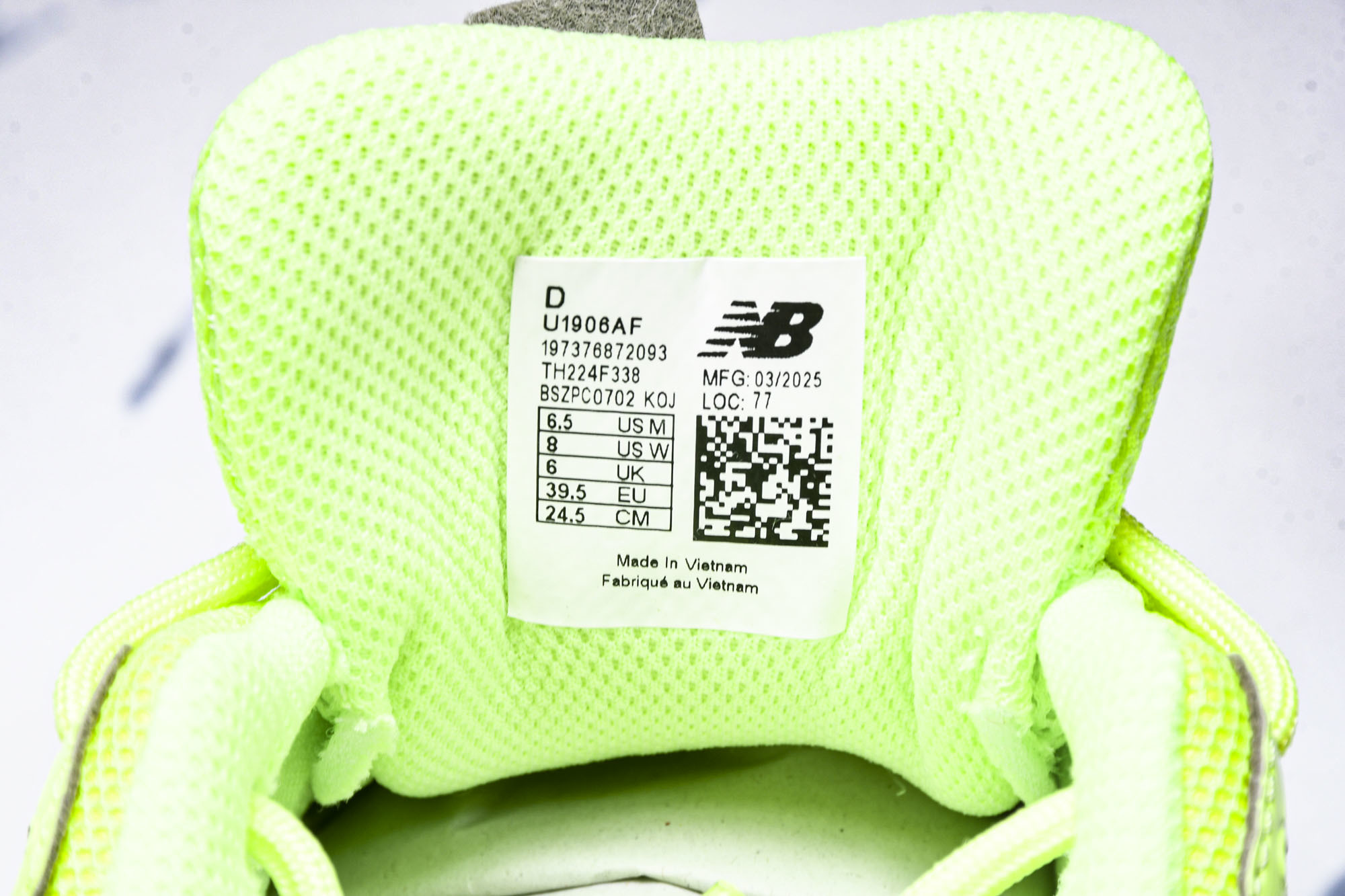 New Balance 1906系列复古老爹风休闲运动慢跑鞋 U1906AF #YZ010#鞋款灵感源自