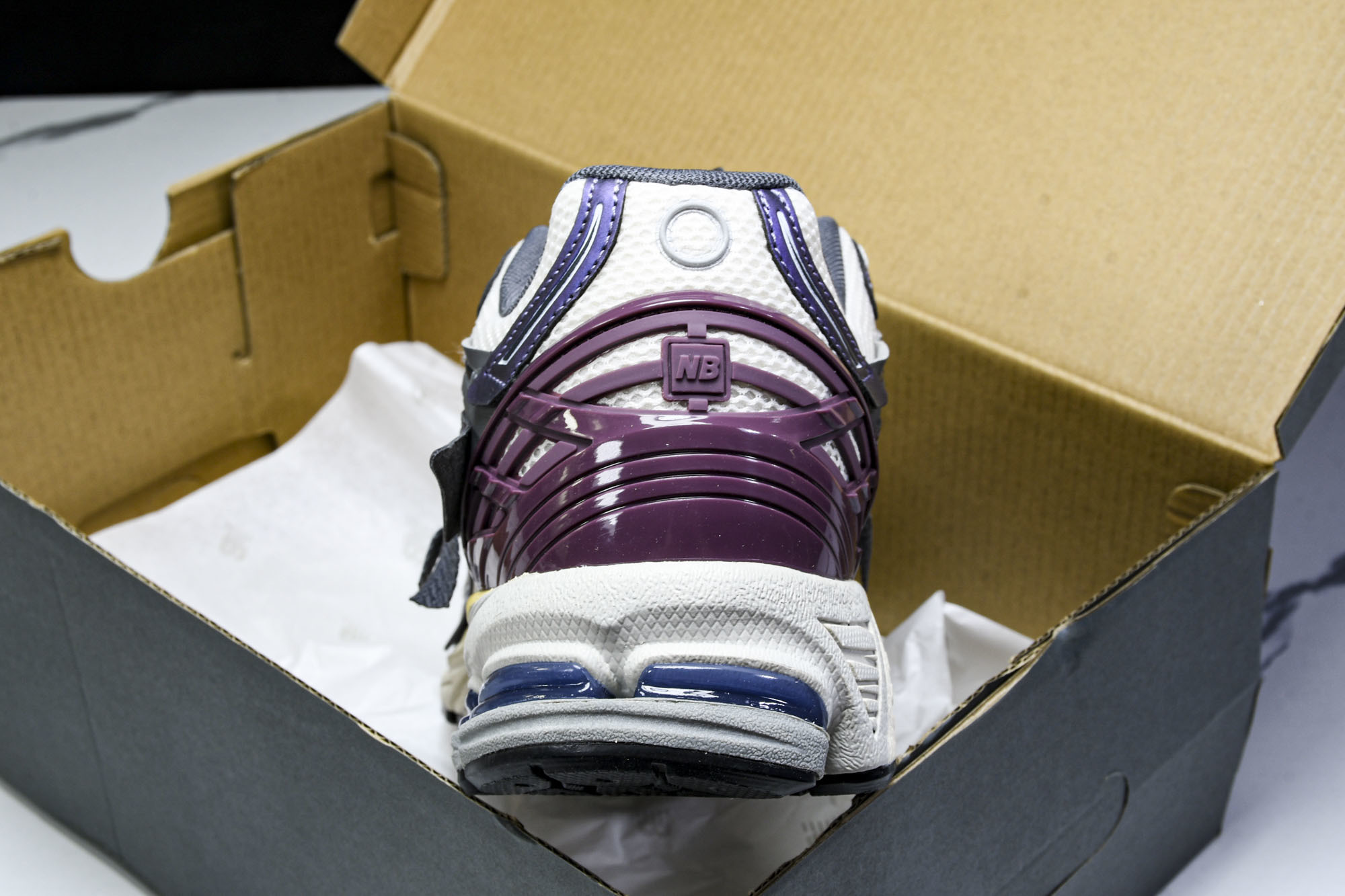 New Balance 1906系列复古老爹风休闲运动慢跑鞋 U1906ANB #YZ010#鞋款灵感源