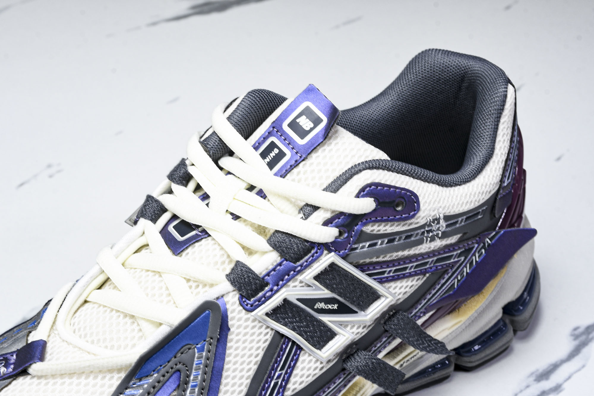 New Balance 1906系列复古老爹风休闲运动慢跑鞋 U1906ANB #YZ010#鞋款灵感源