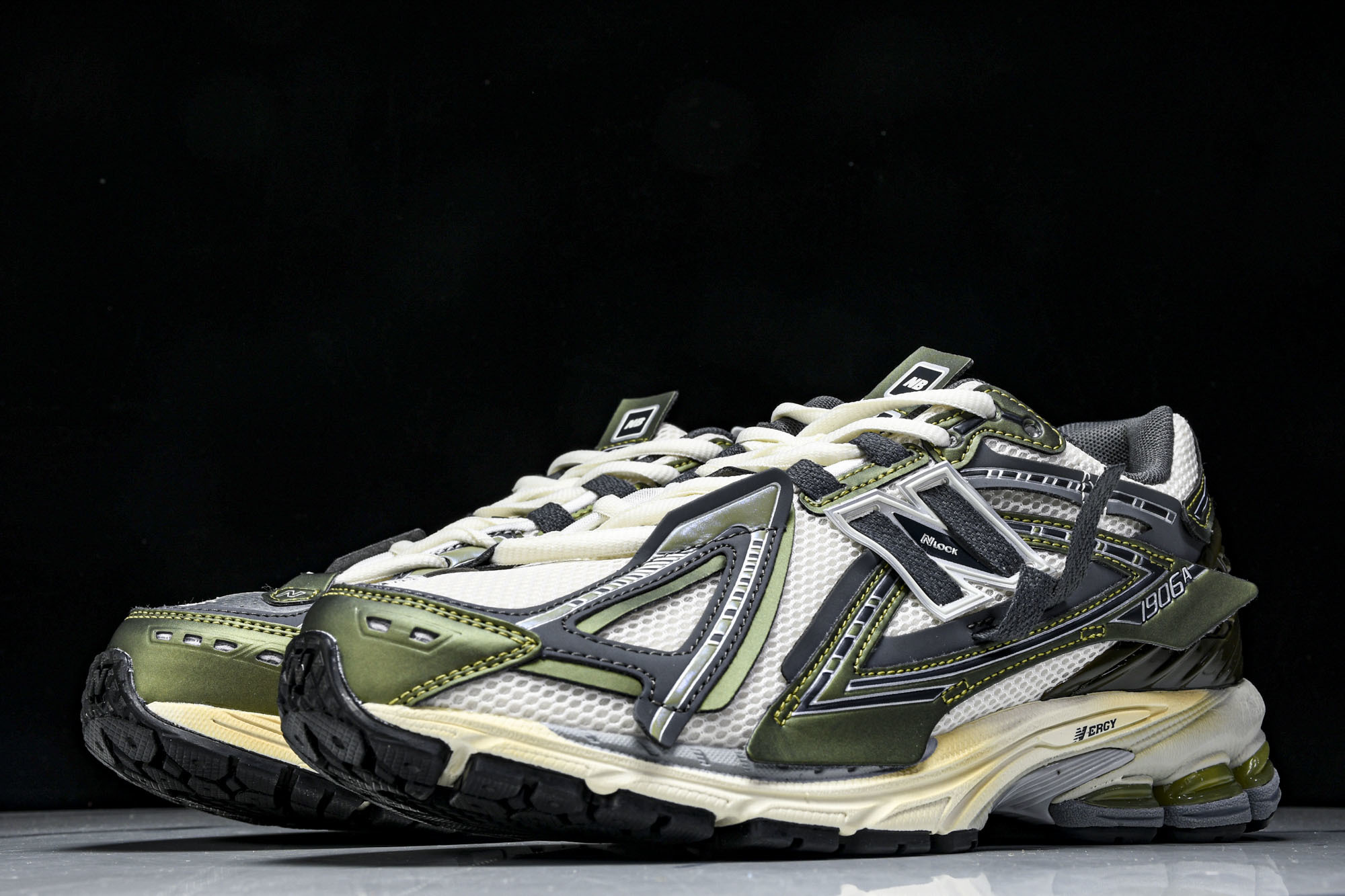 New Balance 1906系列复古老爹风休闲运动慢跑鞋 U1906ANC #YZ010#鞋款灵感源