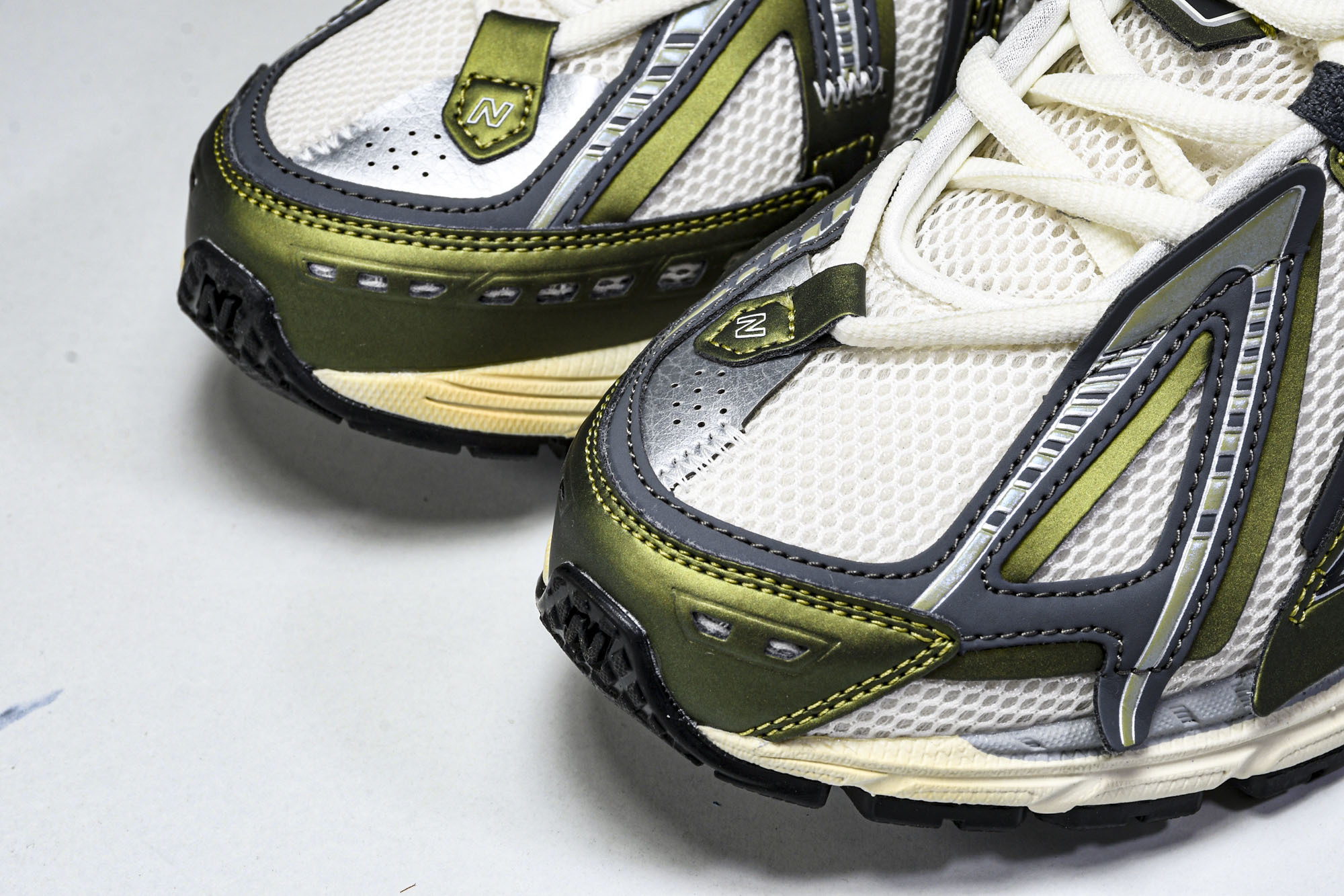 New Balance 1906系列复古老爹风休闲运动慢跑鞋 U1906ANC #YZ010#鞋款灵感源