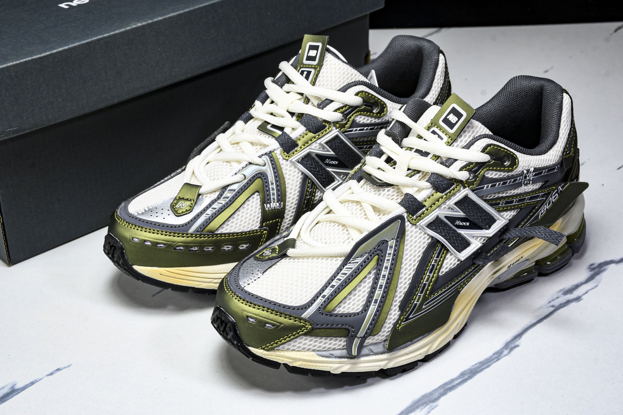 New Balance 1906系列复古老爹风休闲运动慢跑鞋 U1906ANC #YZ010#鞋款灵感源