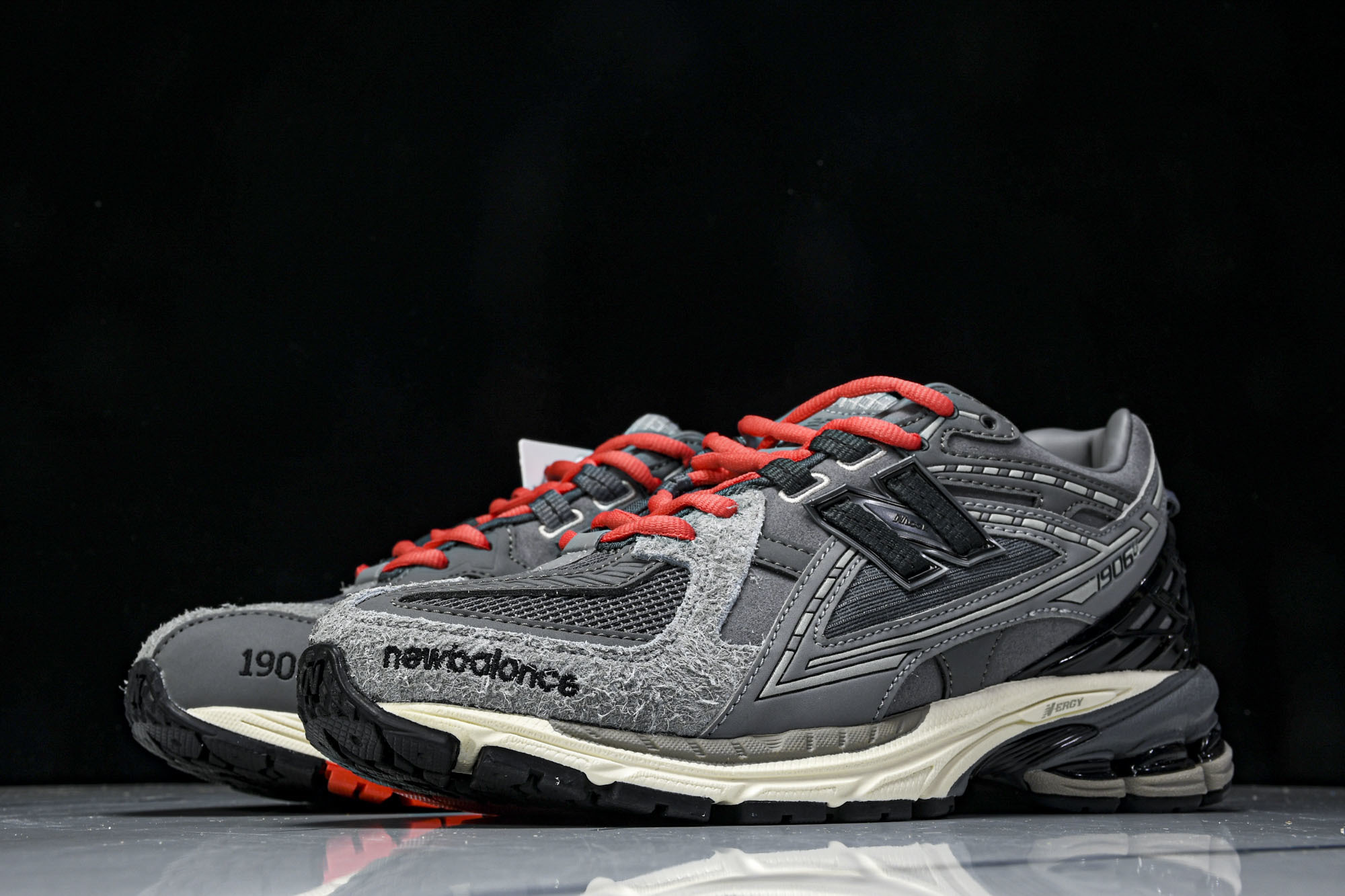 New Balance 1906系列复古老爹风休闲运动慢跑鞋 U1906NGC #YZ010#鞋款灵感源