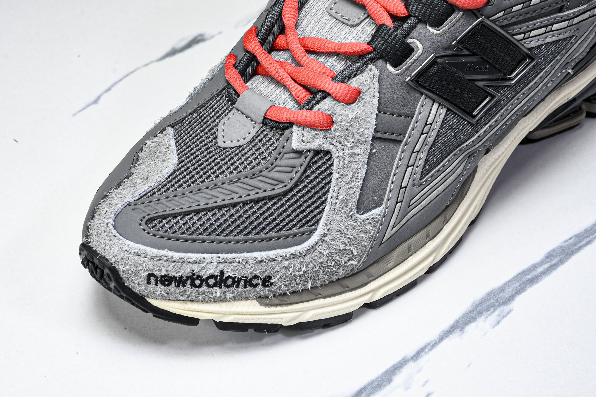 New Balance 1906系列复古老爹风休闲运动慢跑鞋 U1906NGC #YZ010#鞋款灵感源