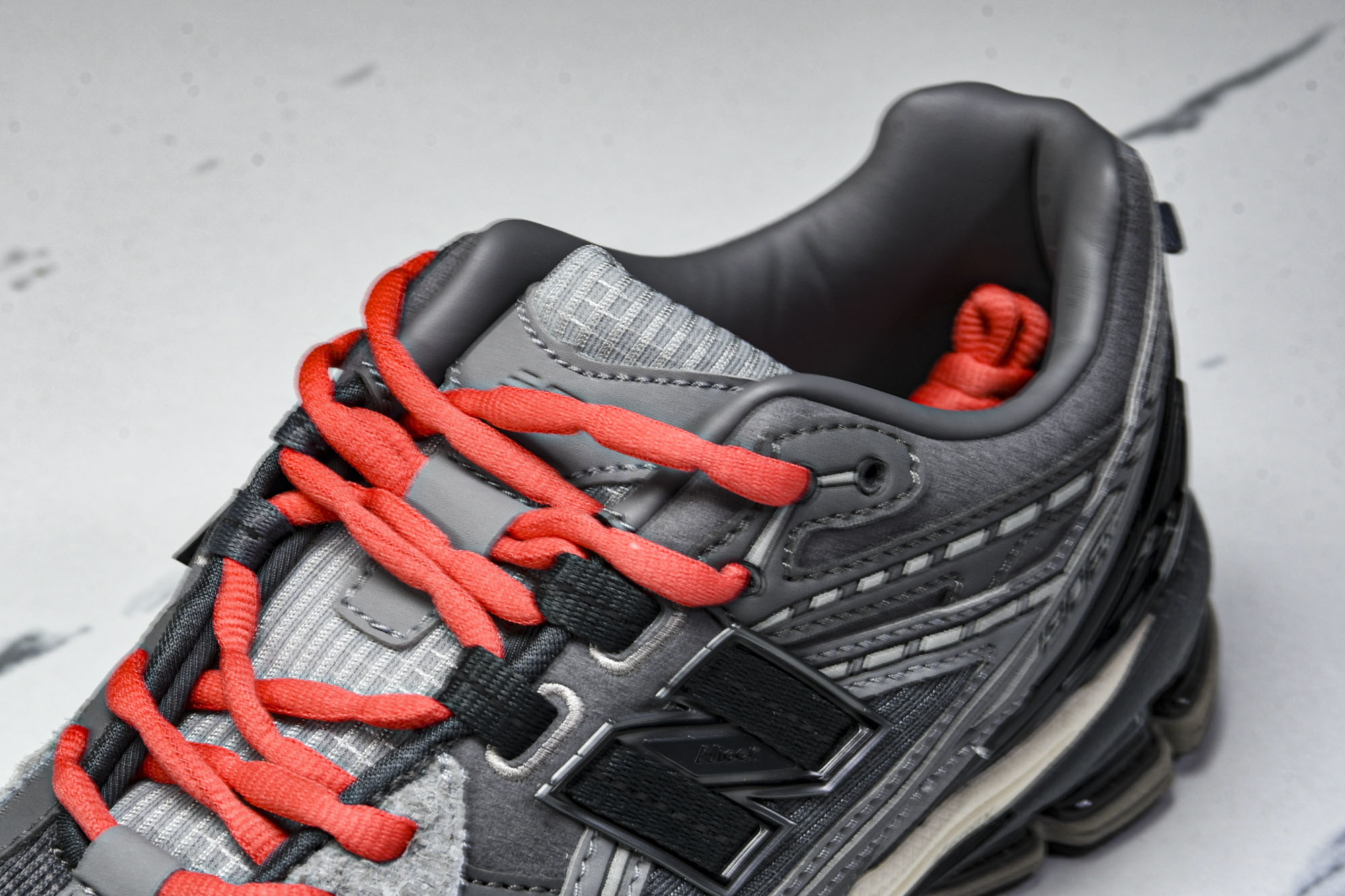 New Balance 1906系列复古老爹风休闲运动慢跑鞋 U1906NGC #YZ010#鞋款灵感源
