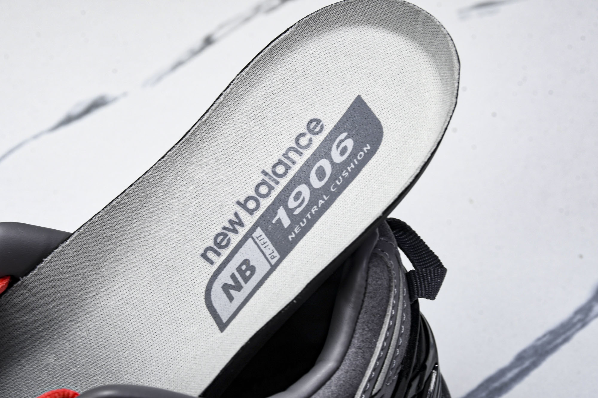 New Balance 1906系列复古老爹风休闲运动慢跑鞋 U1906NGC #YZ010#鞋款灵感源