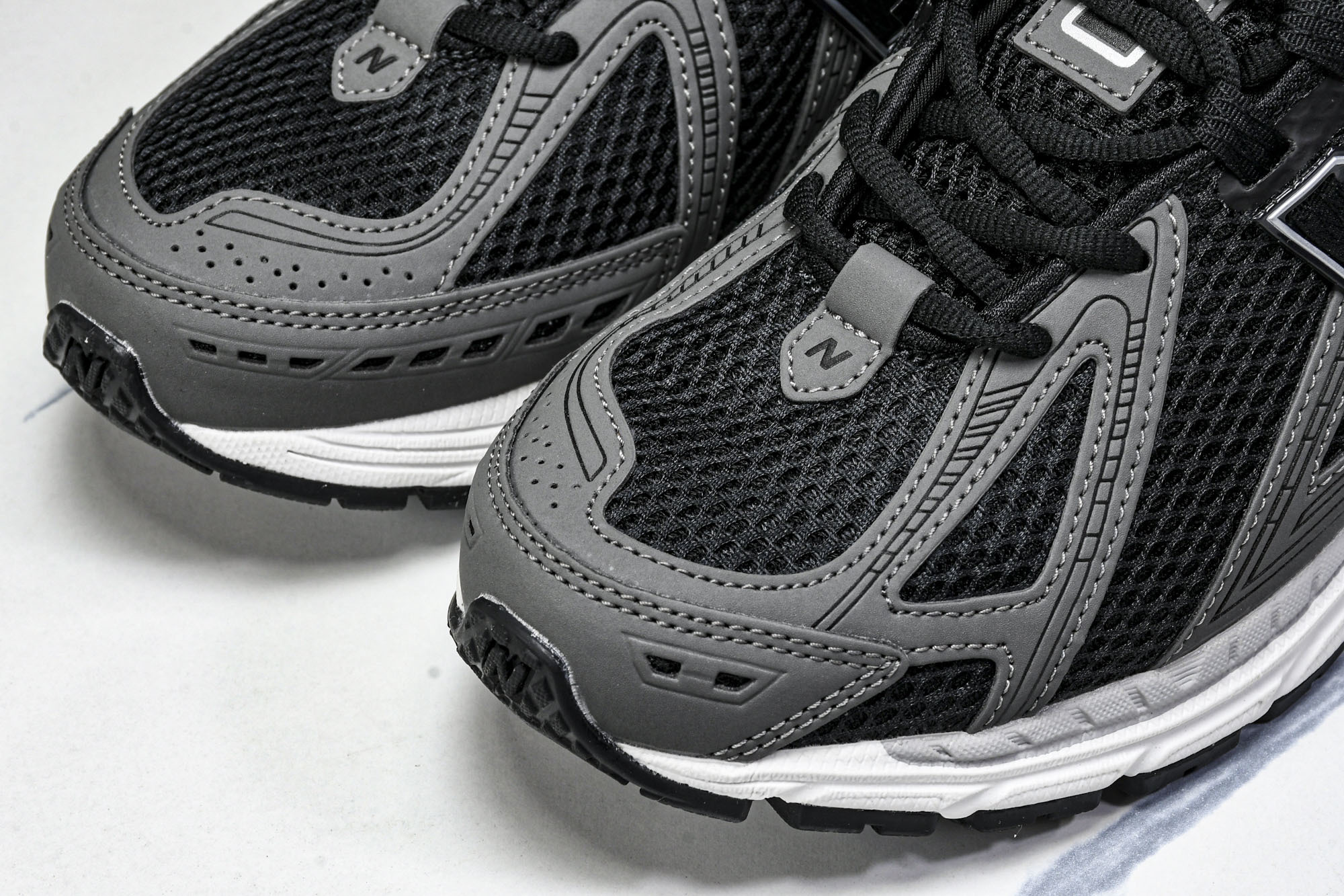 New Balance 1906系列复古老爹风休闲运动慢跑鞋 U1906RCB #YZ010#鞋款灵感源