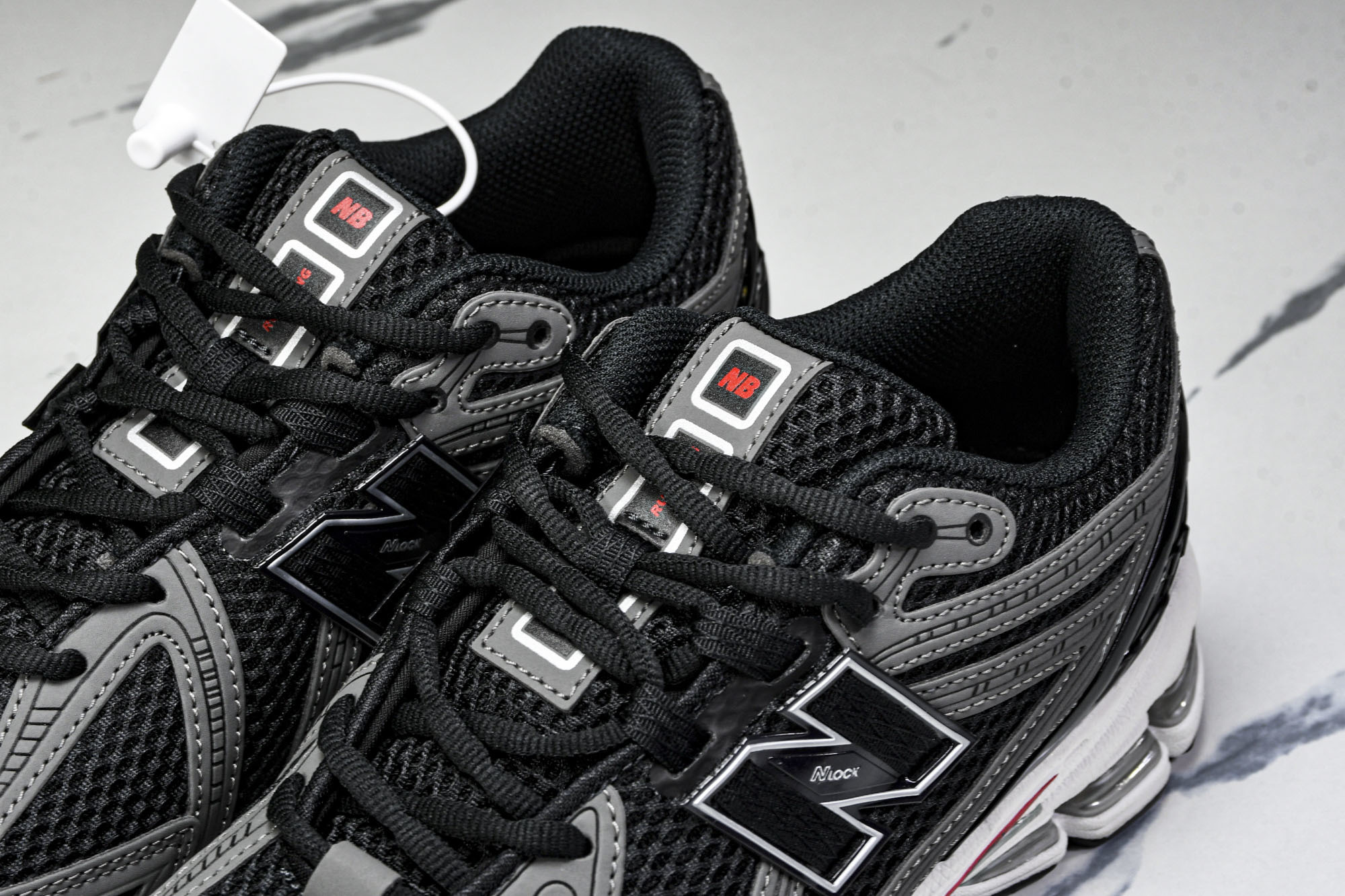 New Balance 1906系列复古老爹风休闲运动慢跑鞋 U1906RCB #YZ010#鞋款灵感源